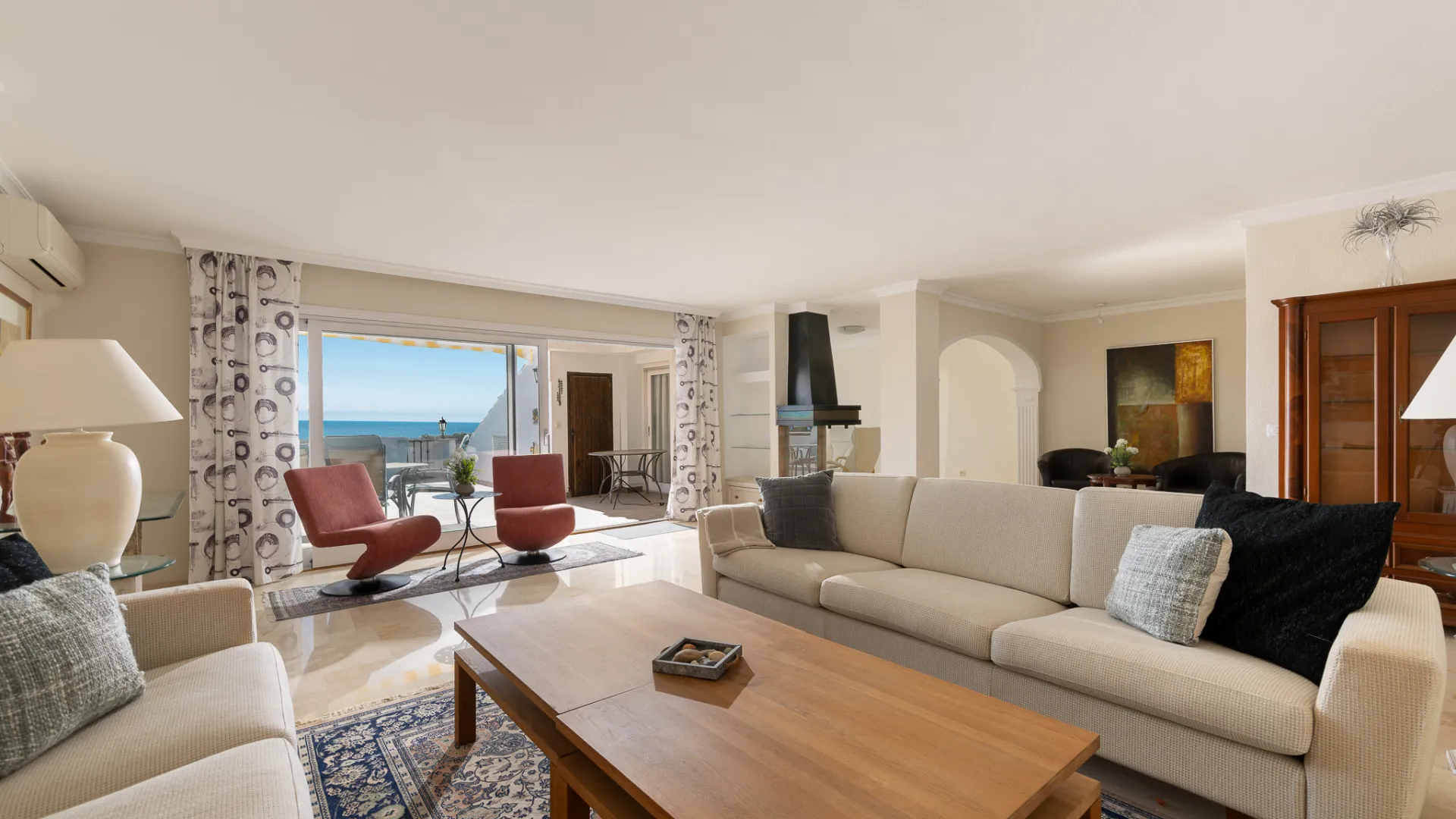 Apartamento con 4 dormitorios en venta en Atalaya