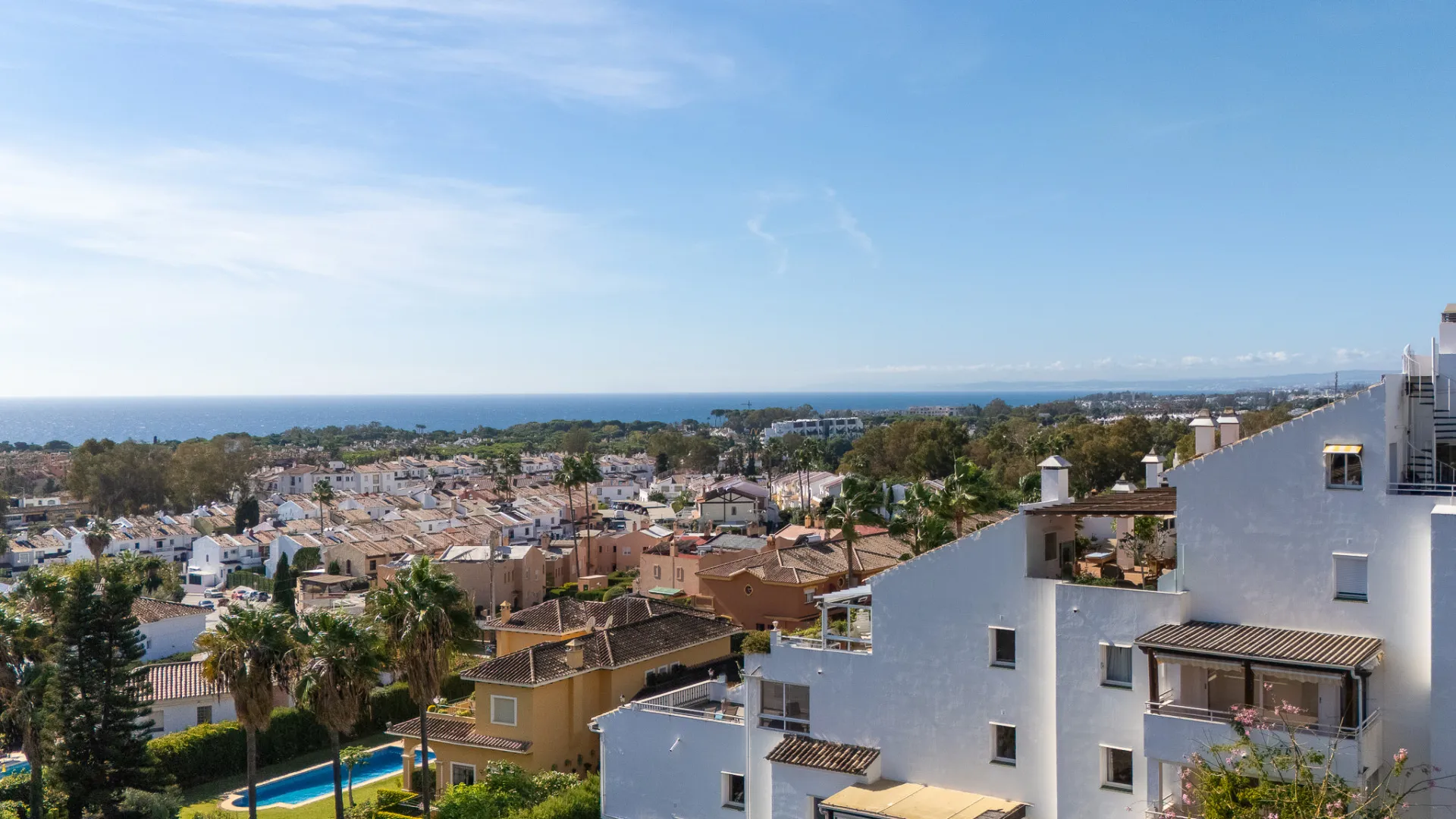 Apartamento con 4 dormitorios en venta en Atalaya