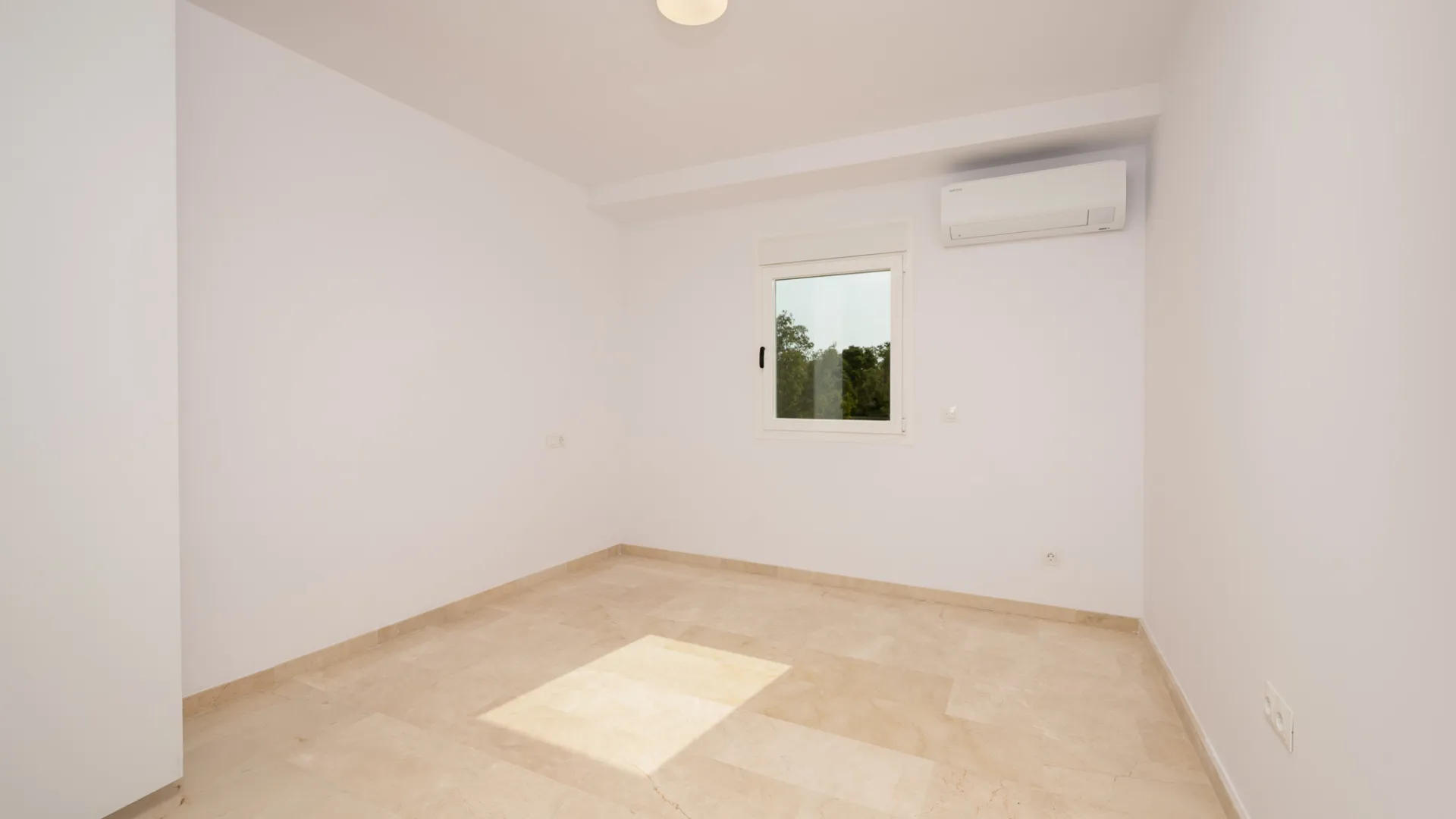 3 bedrooms apartment for sale in Atalaya