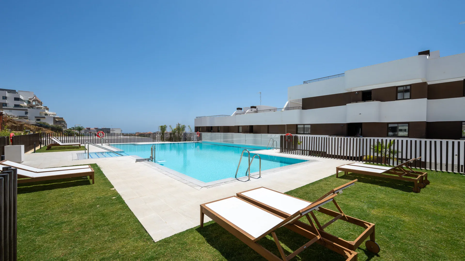 Apartment for sale in Estepona Town