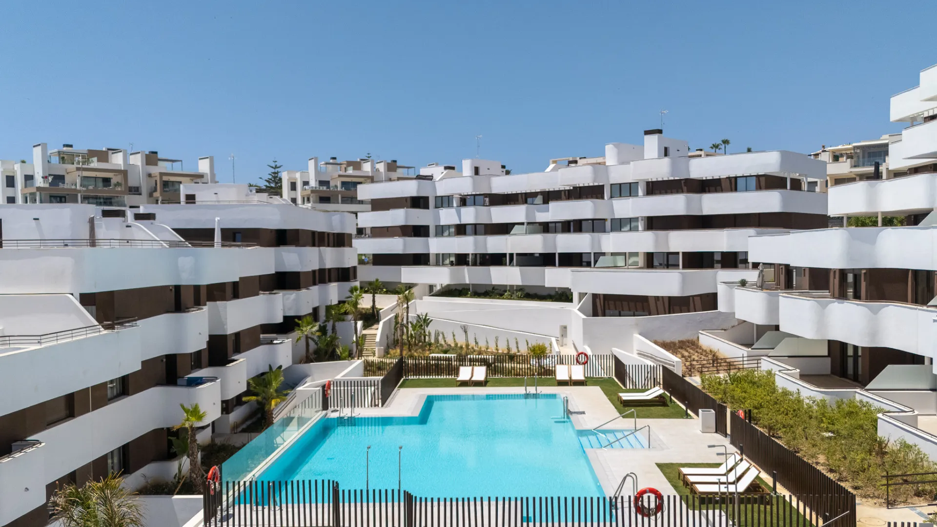 Apartment for sale in Estepona Town