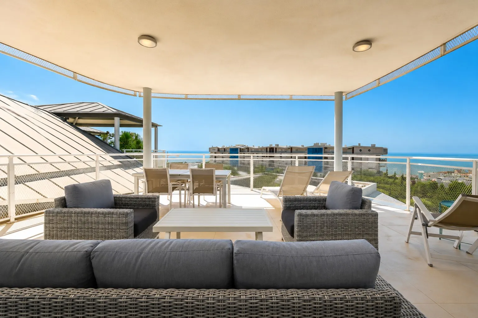 Se vende apartamento en El Higueron