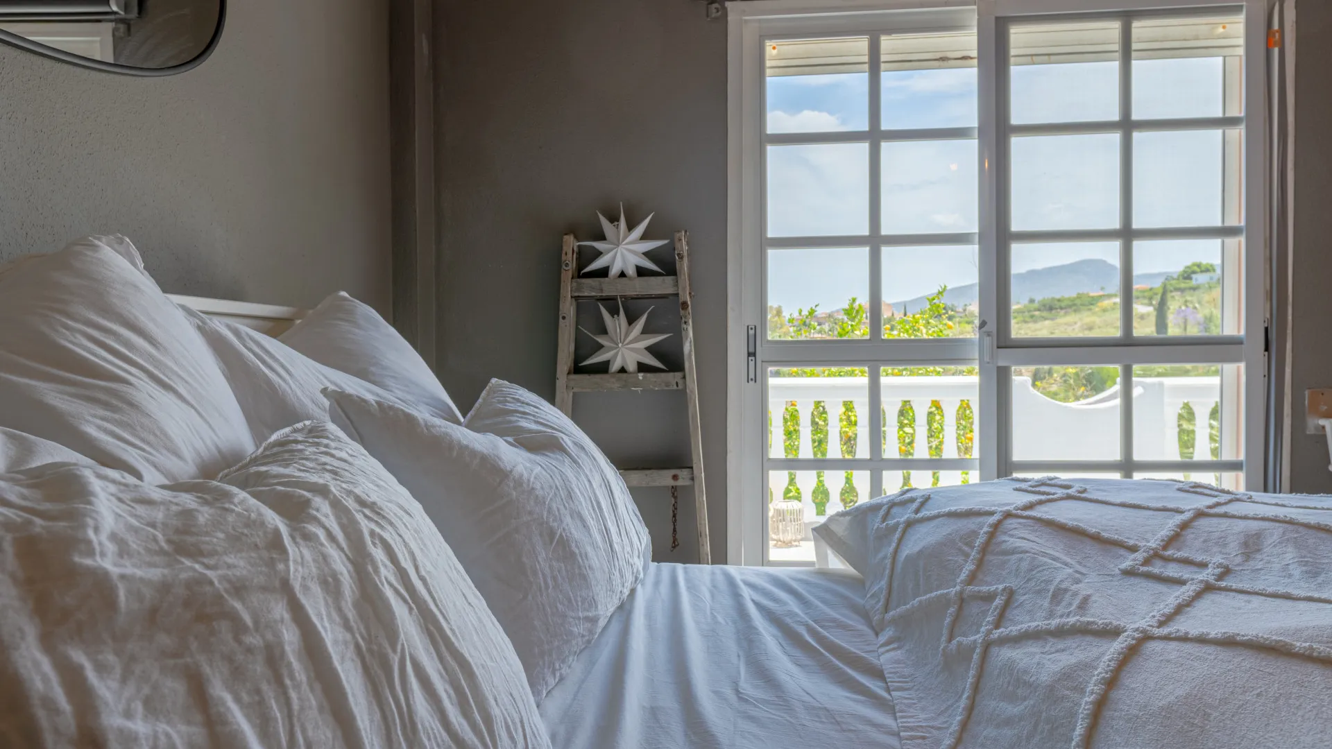 Alhaurin de la Torre 6 bedrooms villa for sale
