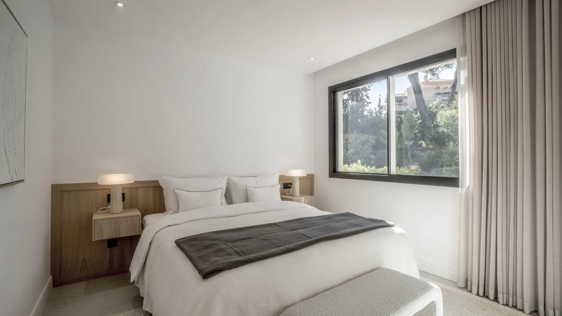 3 bedrooms ground floor apartment in Altos Reales for sale
