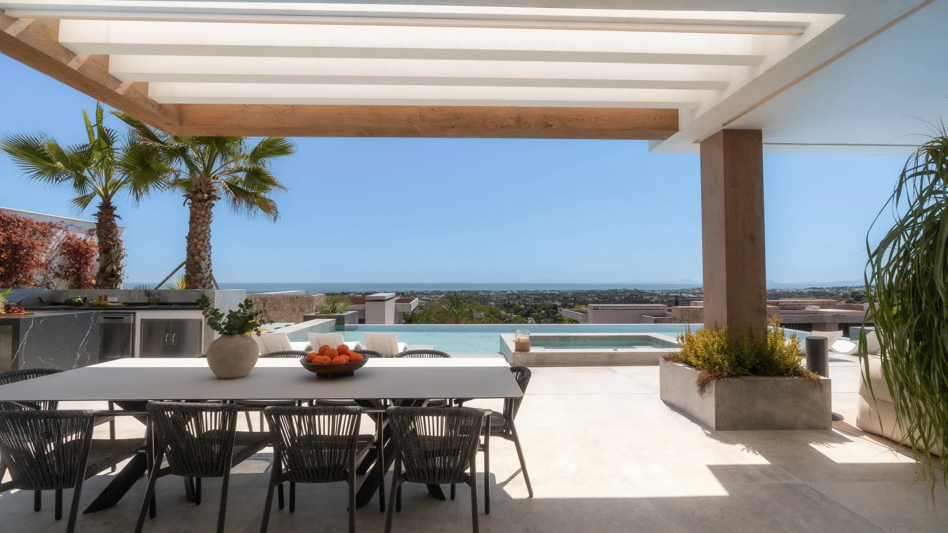 For sale villa in El Herrojo with 6 bedrooms