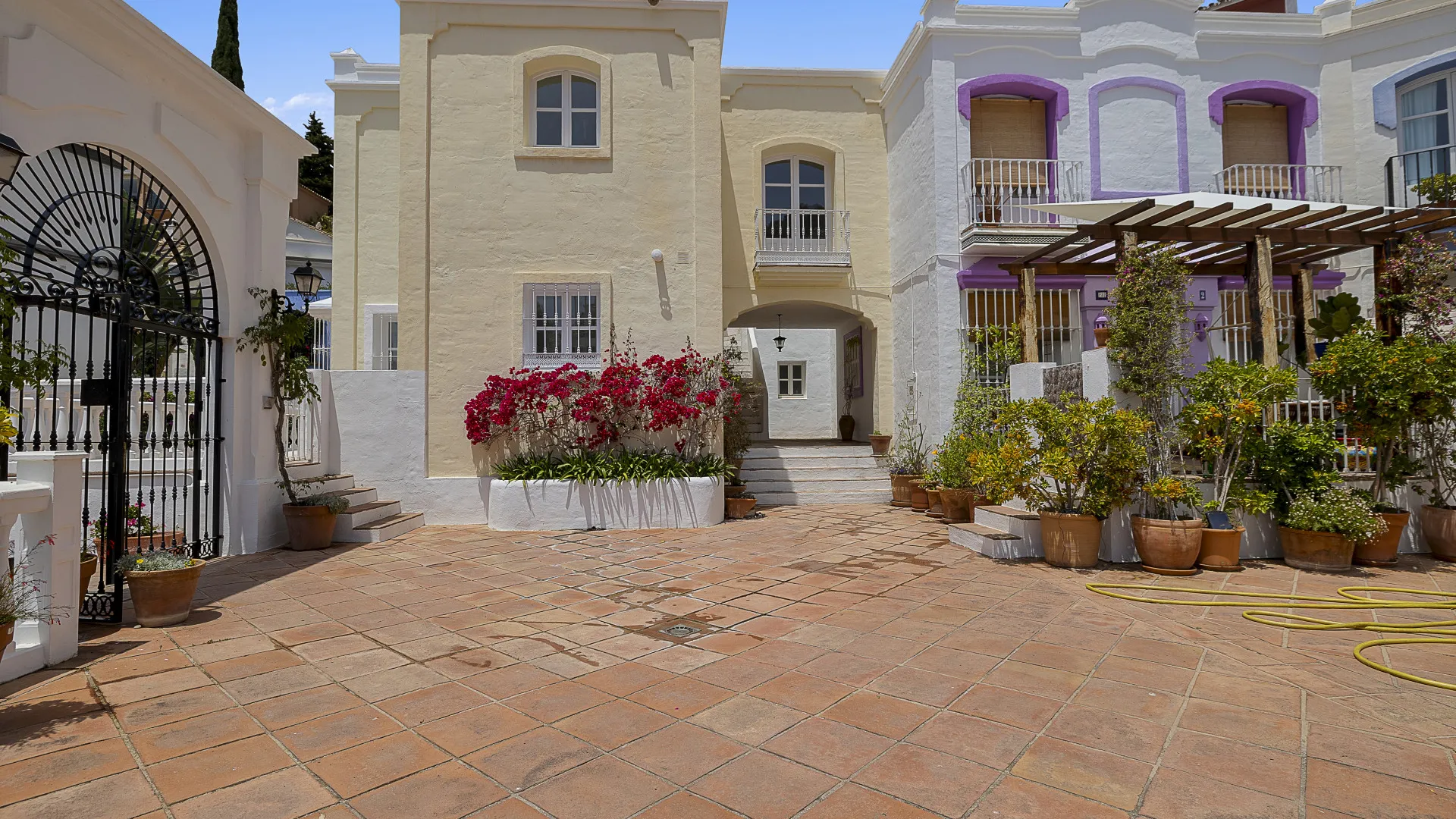 3 bedrooms La Heredia town house for sale