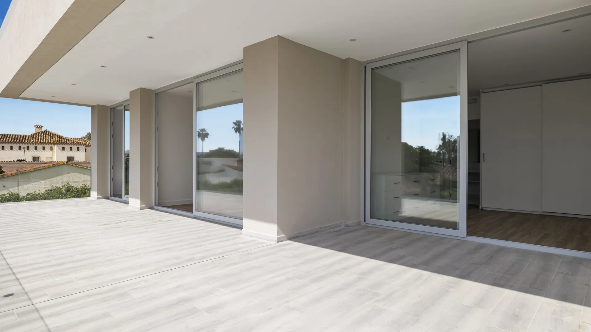 Comprar villa en San Pedro de Alcantara con 5 dormitorios