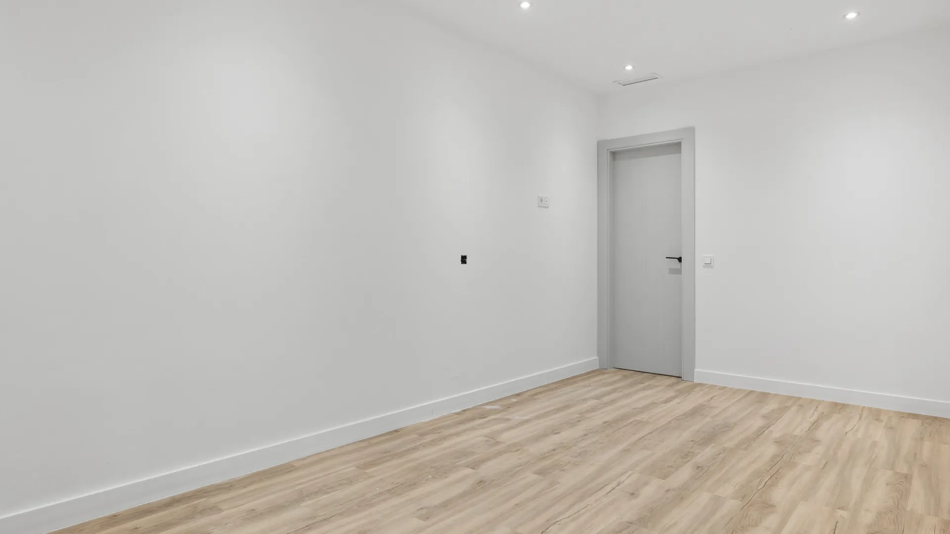 Comprar villa en San Pedro de Alcantara con 5 dormitorios