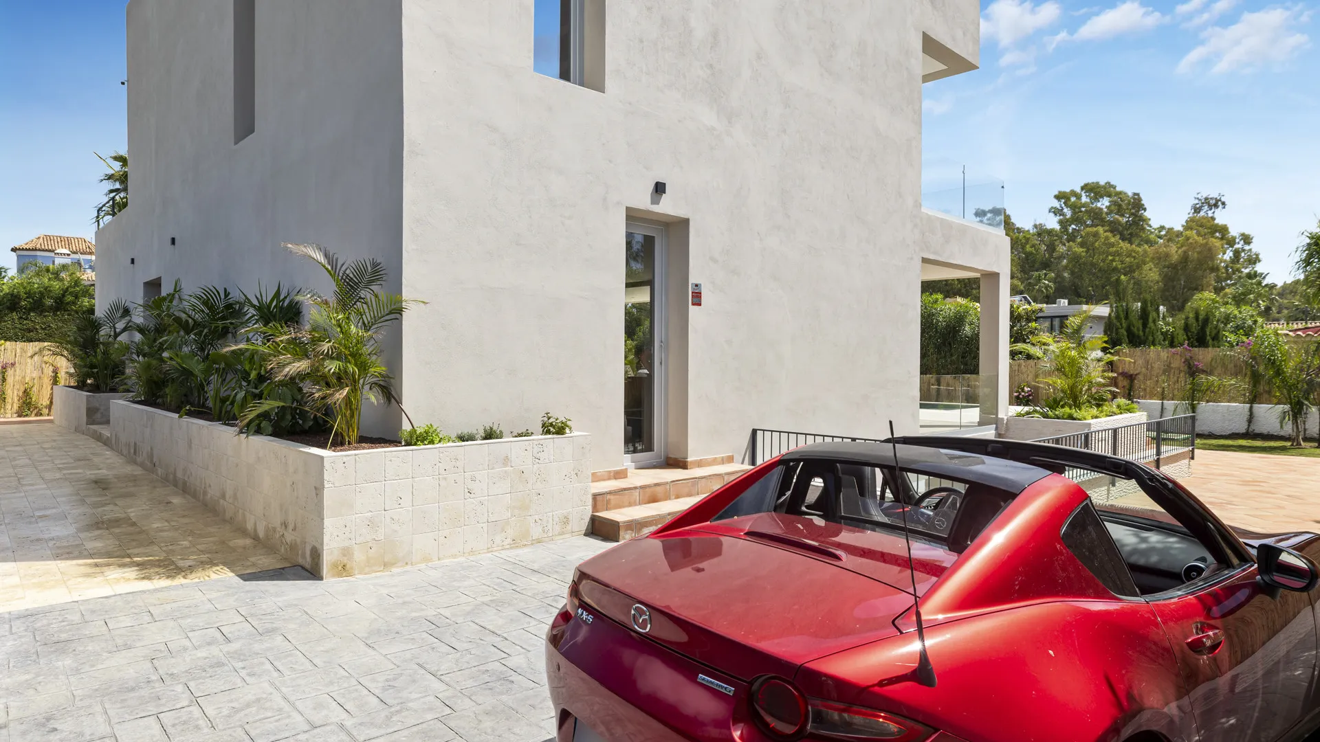 Comprar villa en San Pedro de Alcantara con 5 dormitorios