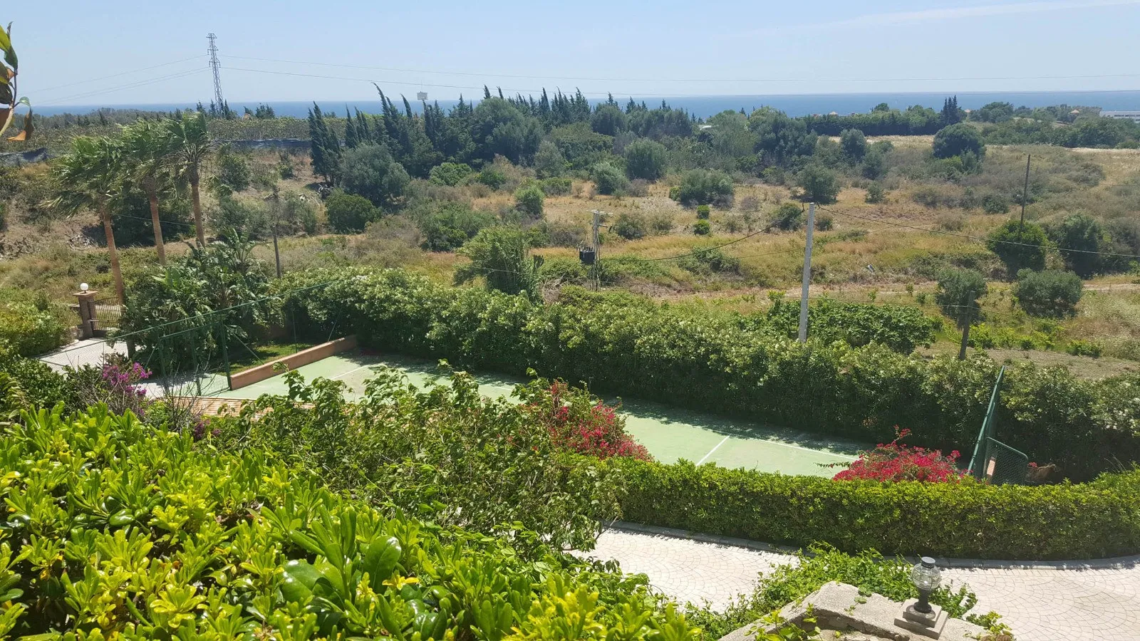 Estepona Este, finca en venta con 5 dormitorios