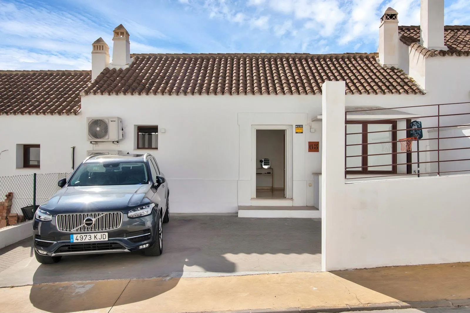 Town house for sale in Casares Golf