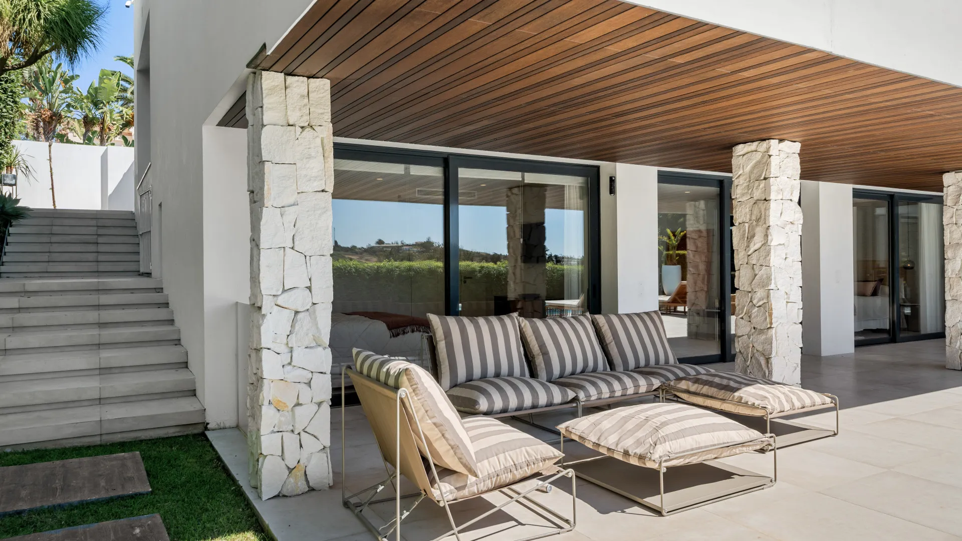 Villa a la venta en Nueva Andalucia