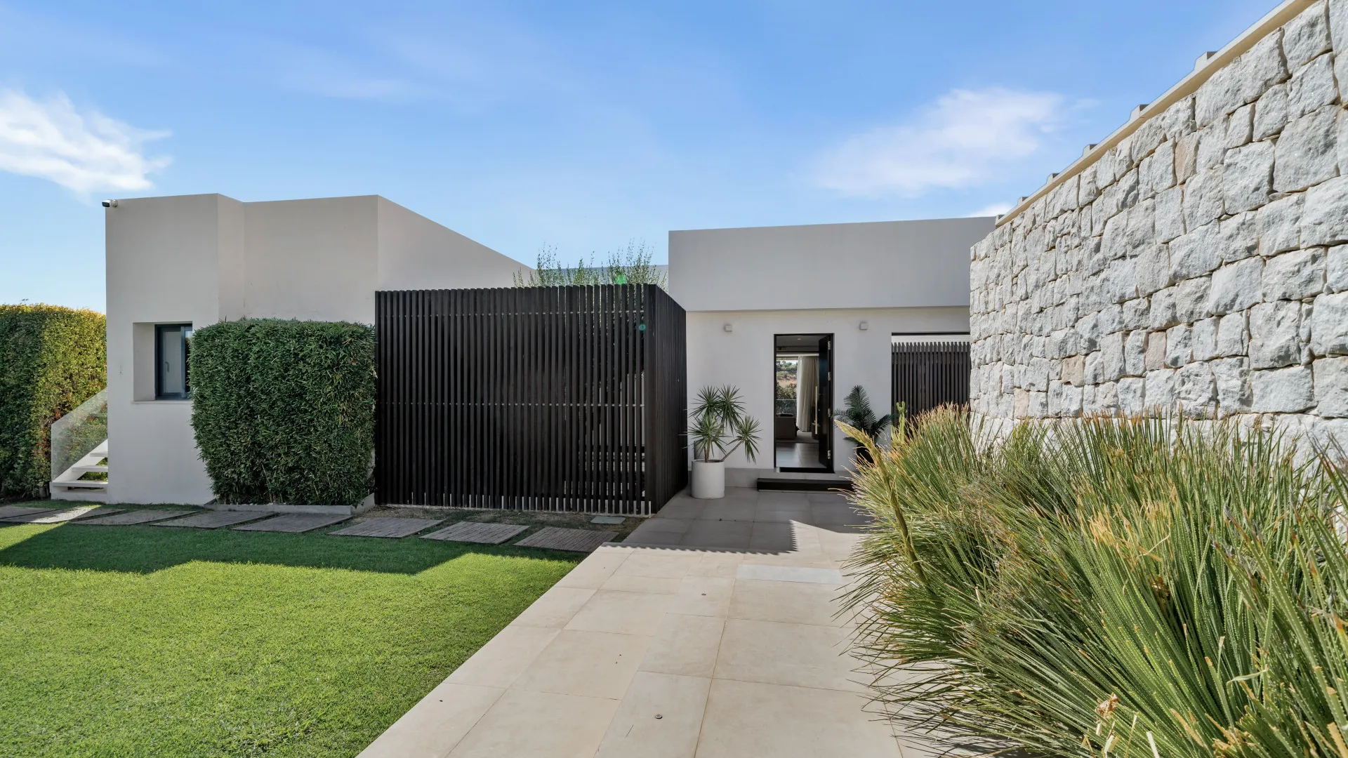 Villa a la venta en Nueva Andalucia
