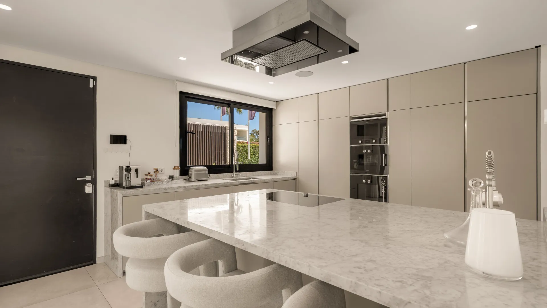 Villa a la venta en Nueva Andalucia