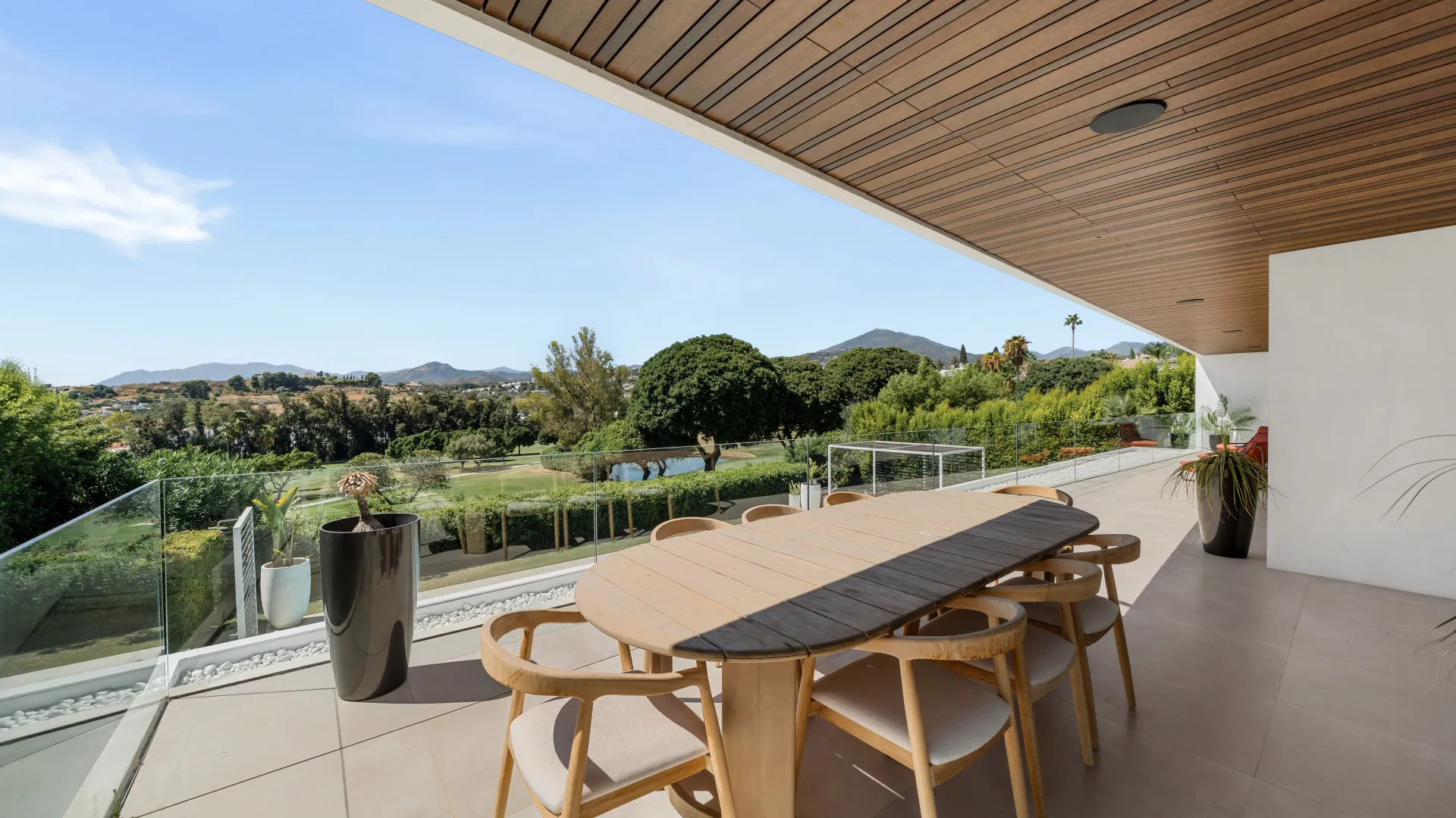 Villa a la venta en Nueva Andalucia