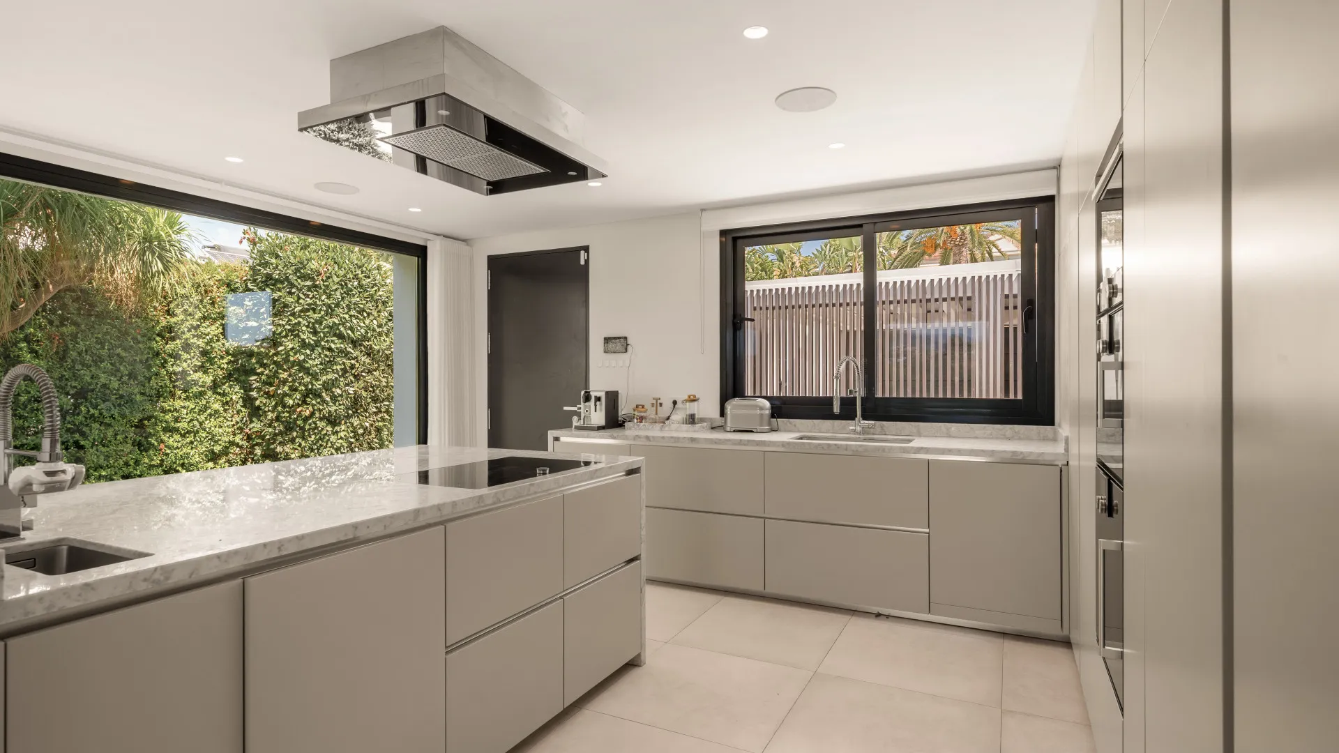 Villa a la venta en Nueva Andalucia