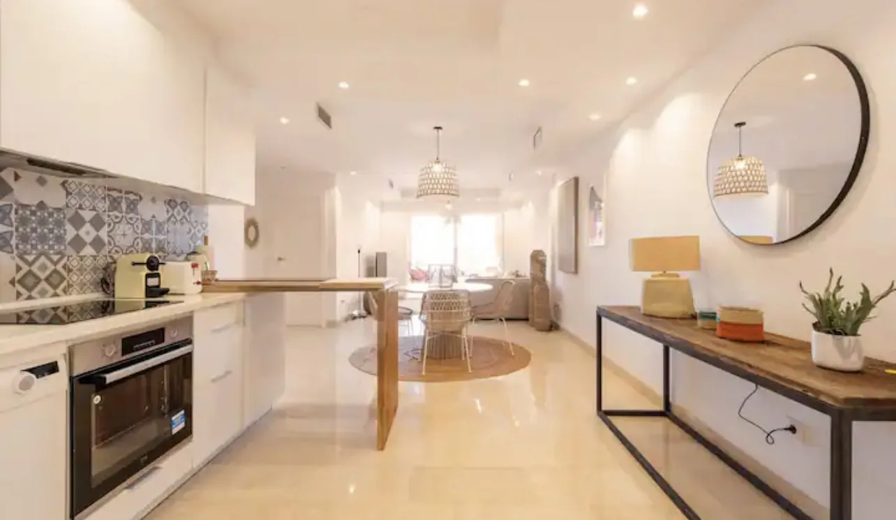 2 bedrooms apartment for sale in Oasis de Marbella