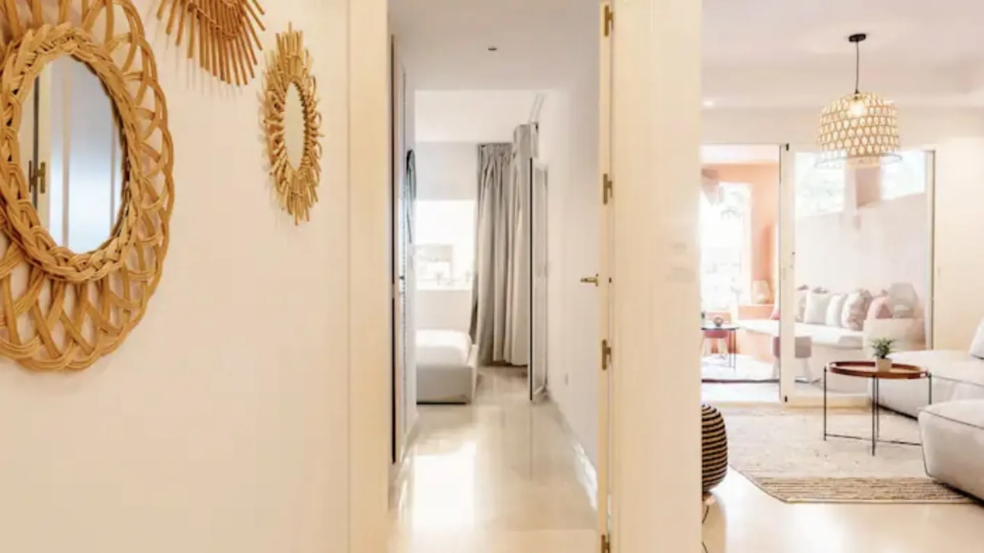 2 bedrooms apartment for sale in Oasis de Marbella