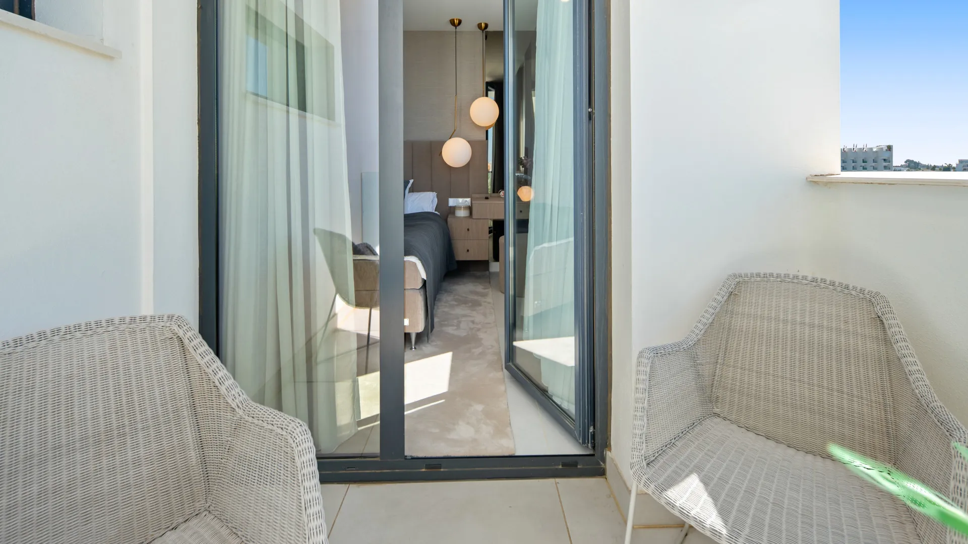 Apartment in El Higueron for sale