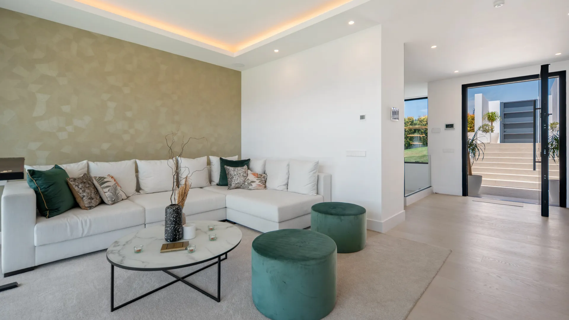 Villa for sale in La Resina Golf with 6 bedrooms