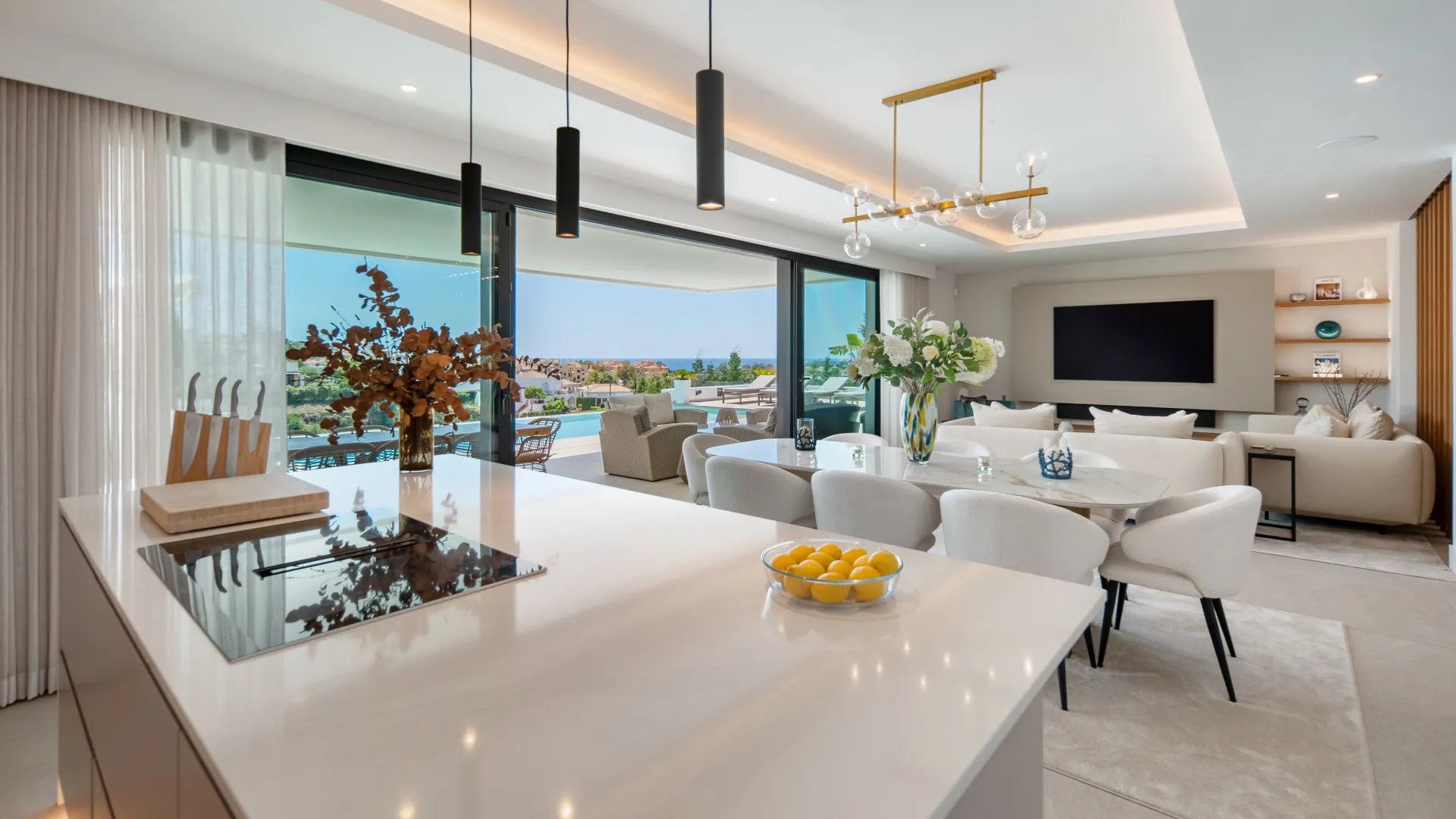 Villa for sale in La Resina Golf with 6 bedrooms