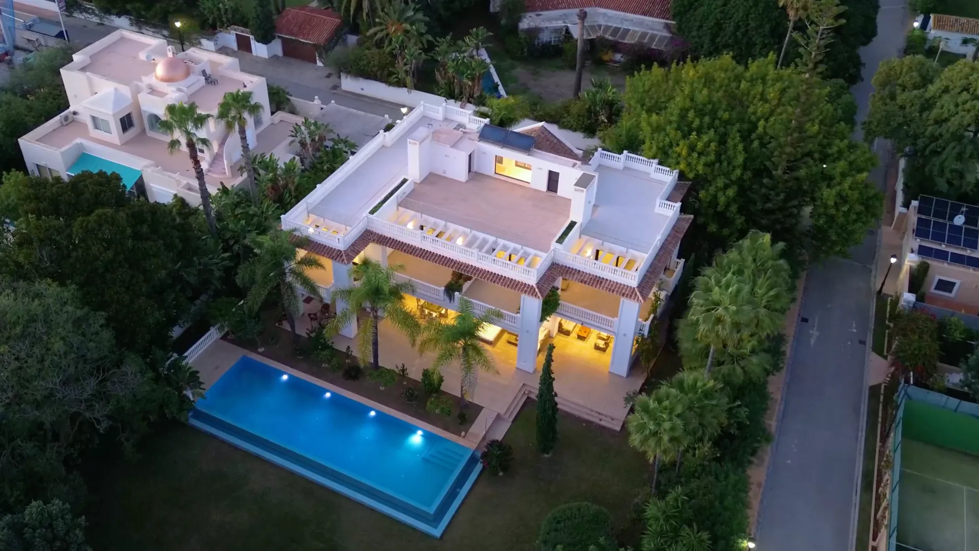 Comprar villa en Casasola de 7 dormitorios