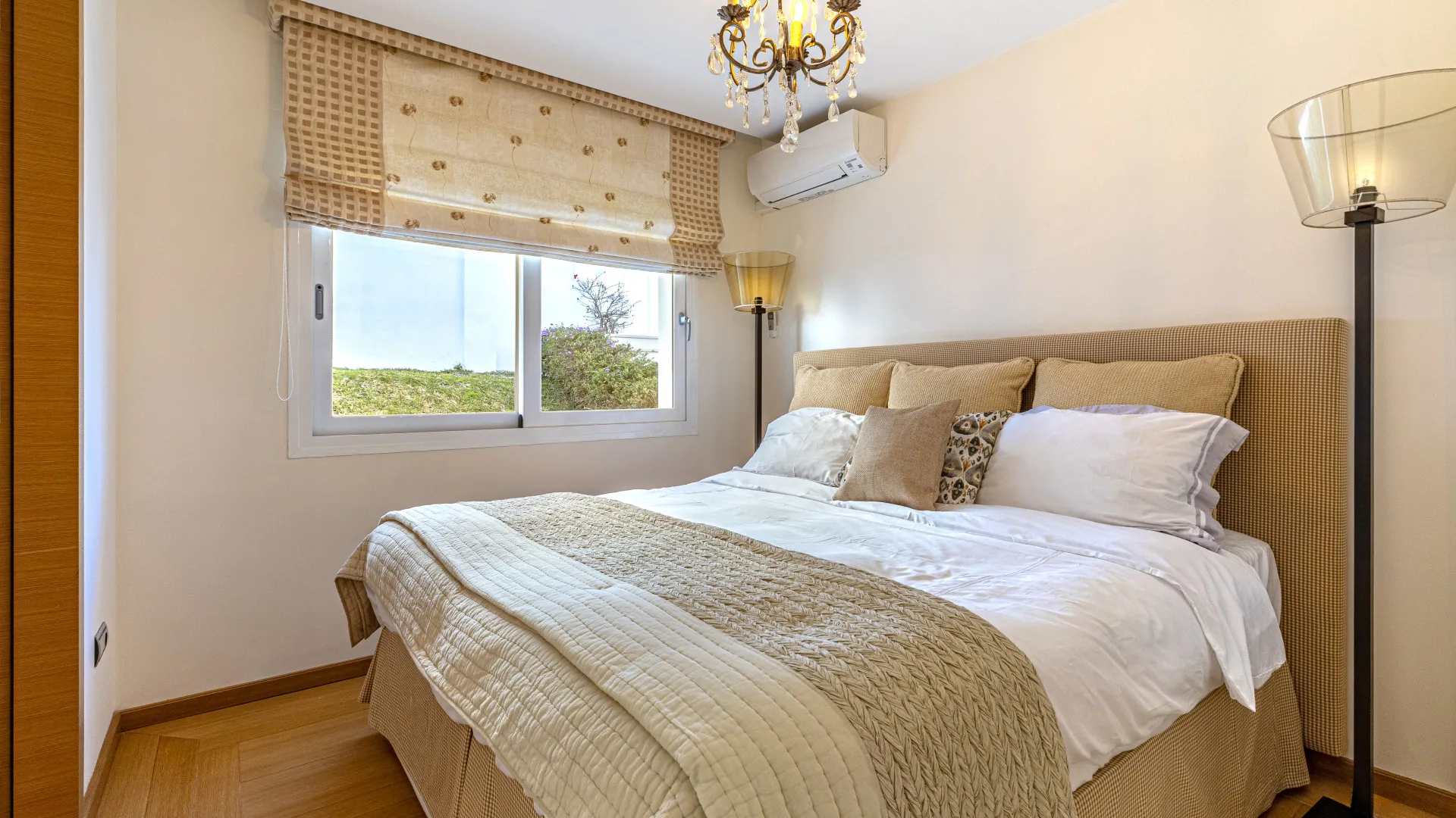 Se vende villa en Guadalmina Alta con 7 dormitorios