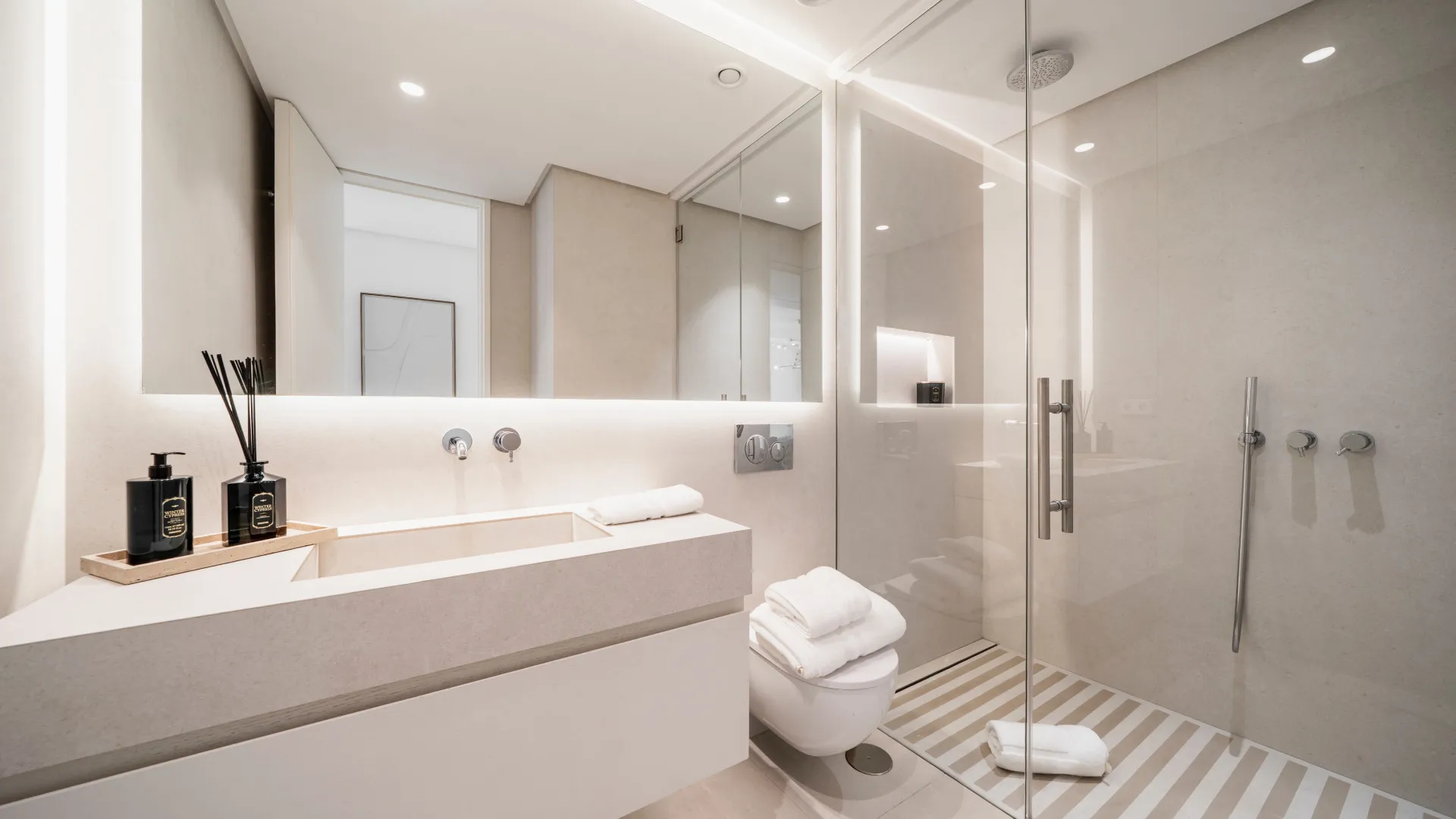 Atico duplex en venta en Benahavis de 3 dormitorios