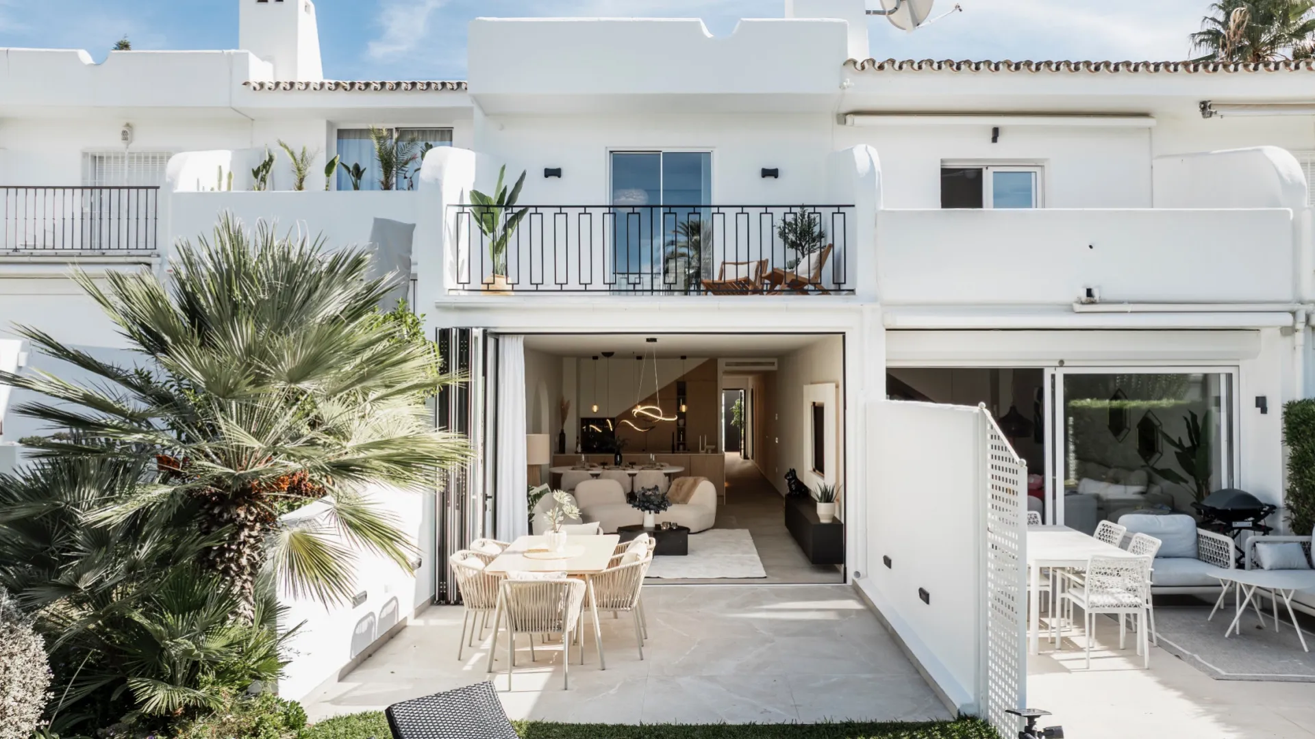 Comprar adosado en Nueva Andalucia con 4 dormitorios