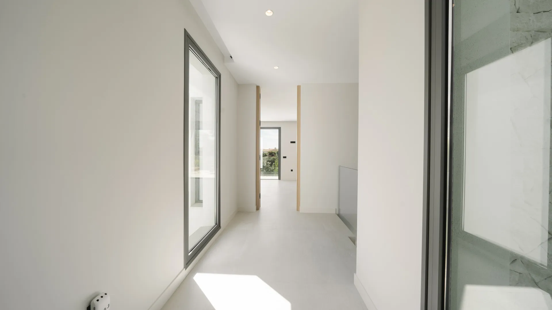 For sale villa in Estepona with 4 bedrooms