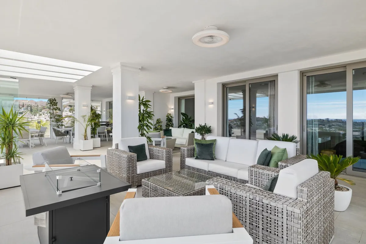 Apartamento planta baja en venta con 7 dormitorios en Nueva Andalucia