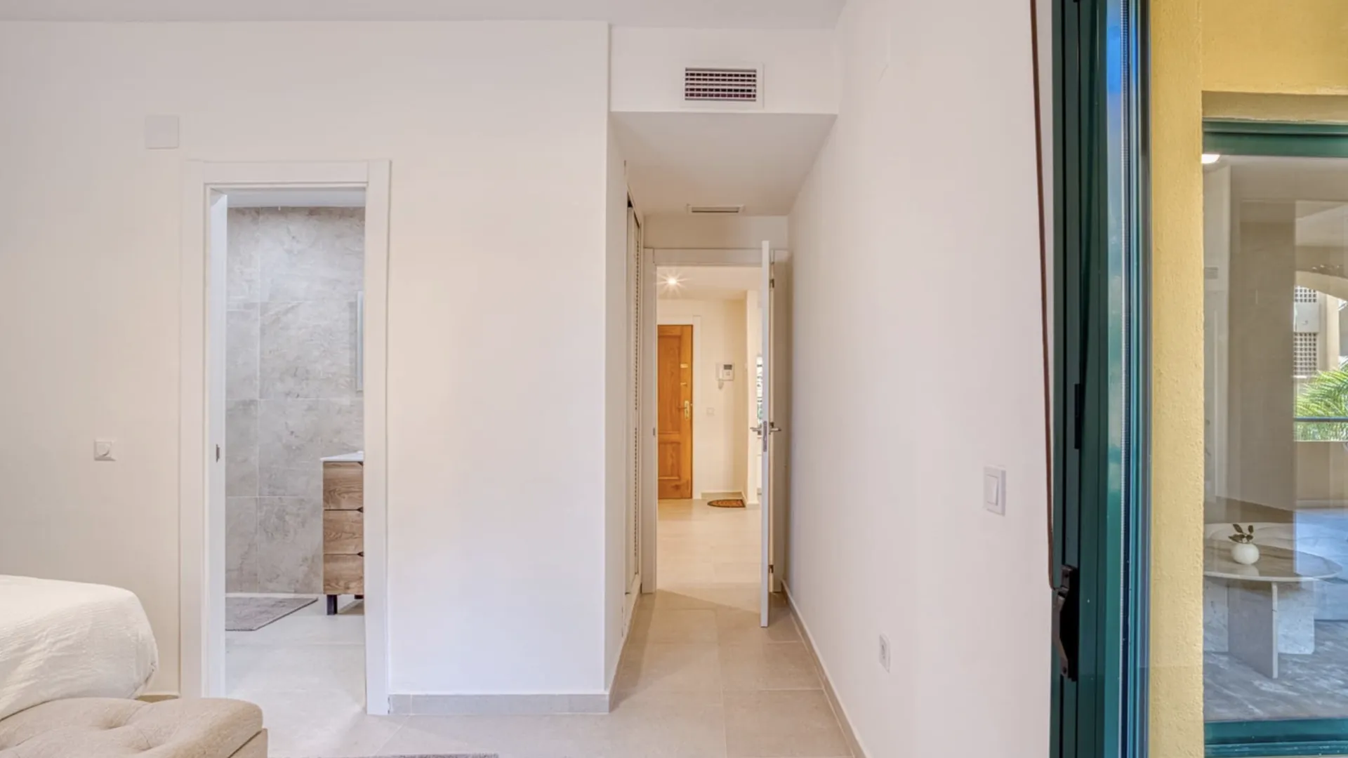 4 bedrooms apartment in San Pedro de Alcantara for sale