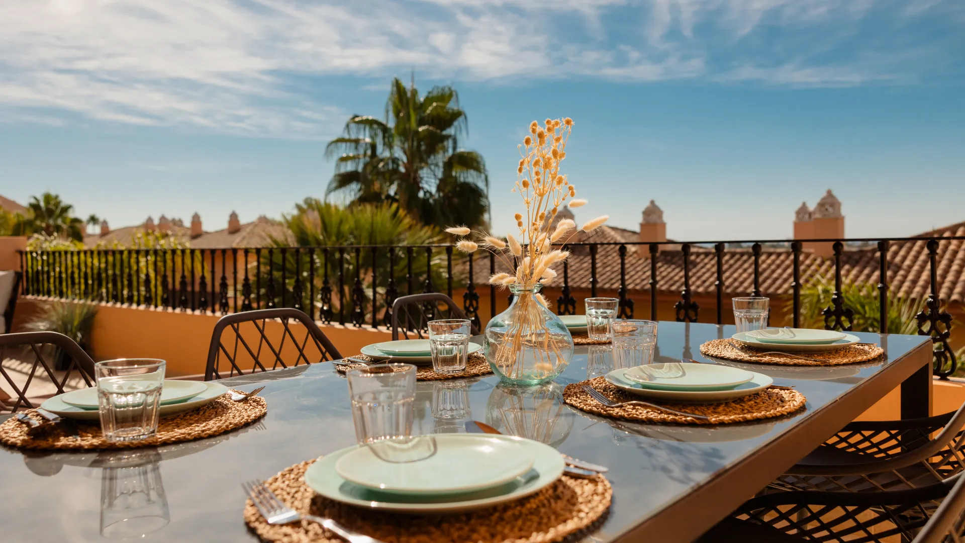 3 bedrooms penthouse for sale in Vista Real