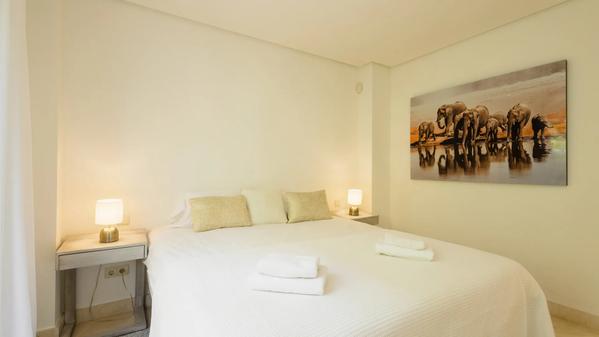 3 bedrooms penthouse for sale in Vista Real