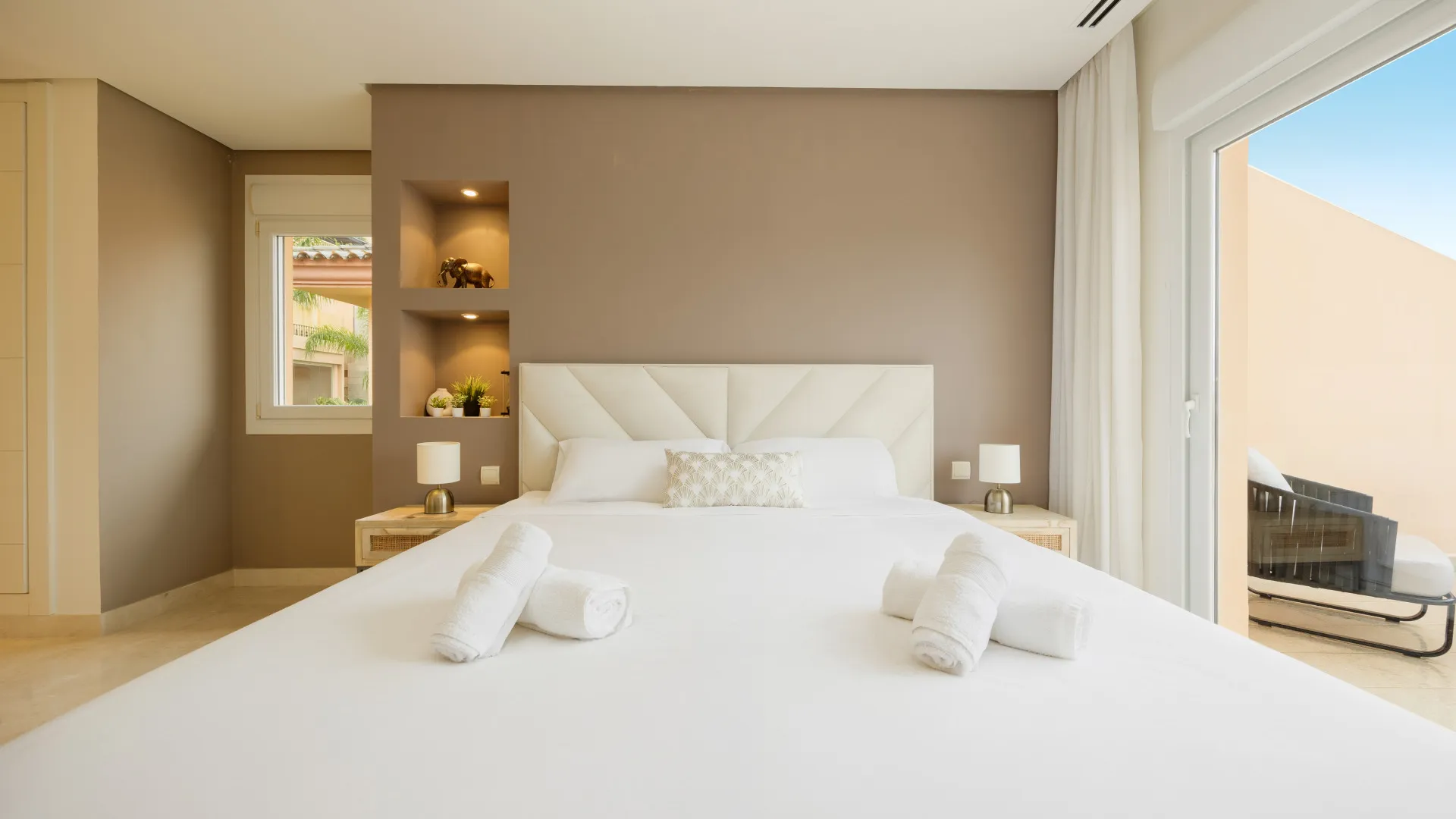 3 bedrooms penthouse for sale in Vista Real