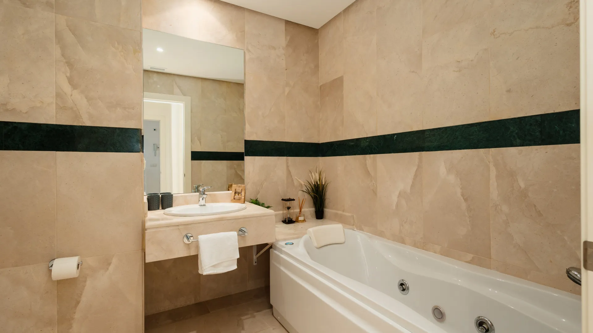 Comprar atico duplex en Vista Real de 3 dormitorios