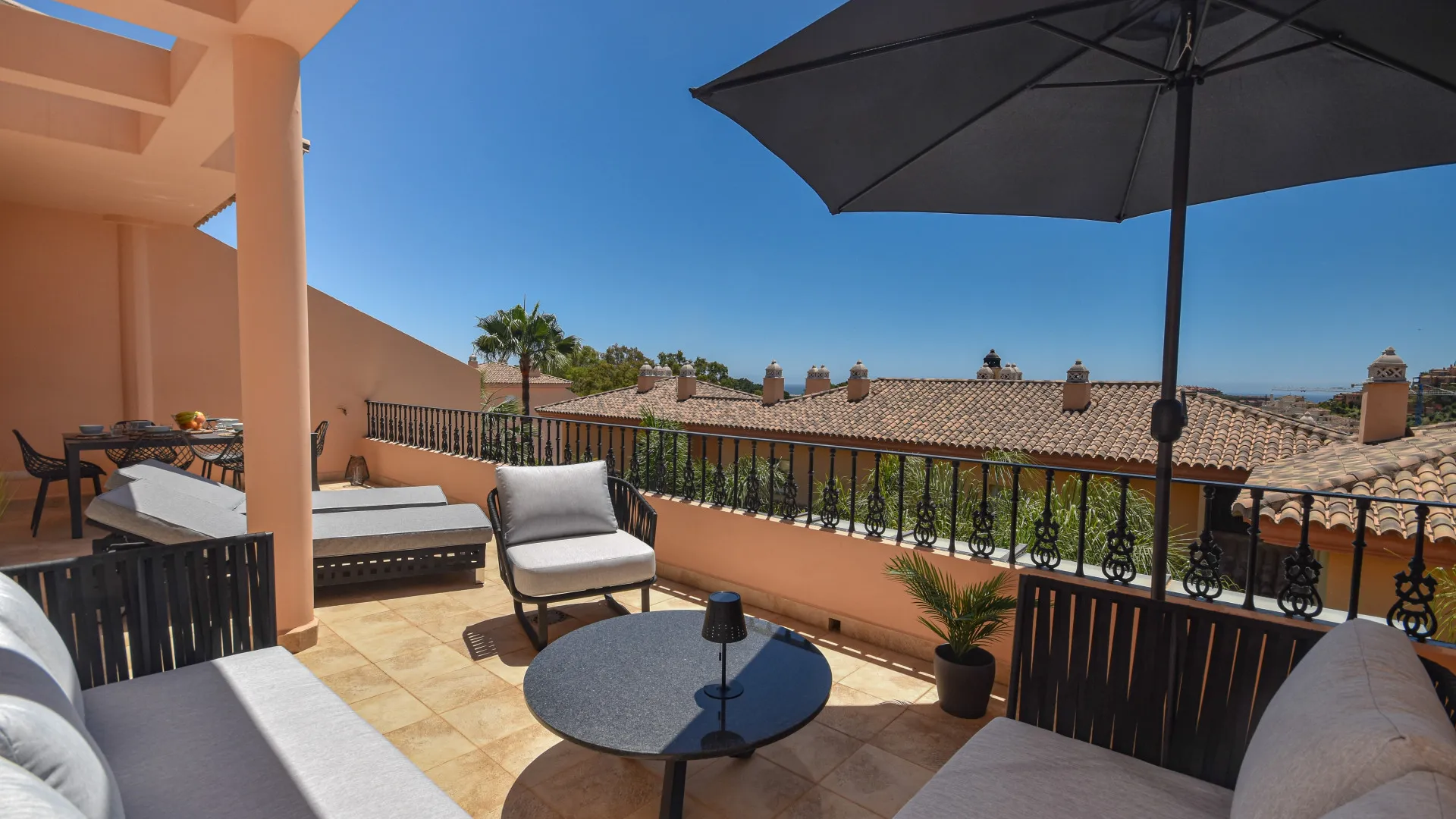 Comprar atico duplex en Vista Real de 3 dormitorios