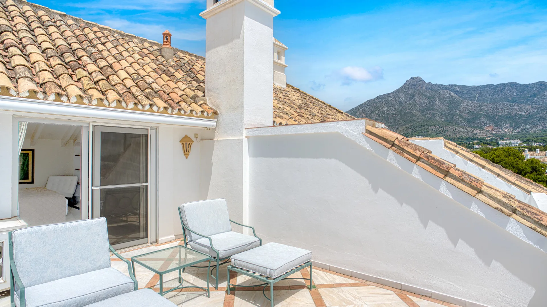 Se vende atico duplex en Monte Paraiso con 3 dormitorios