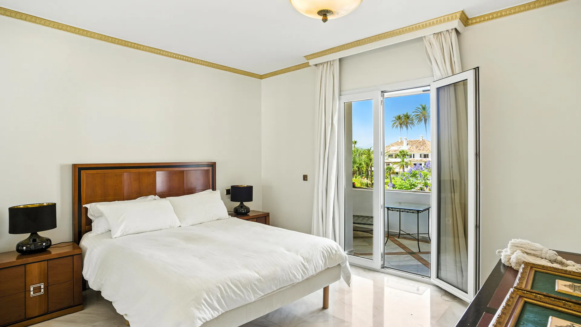 Se vende atico duplex en Monte Paraiso con 3 dormitorios