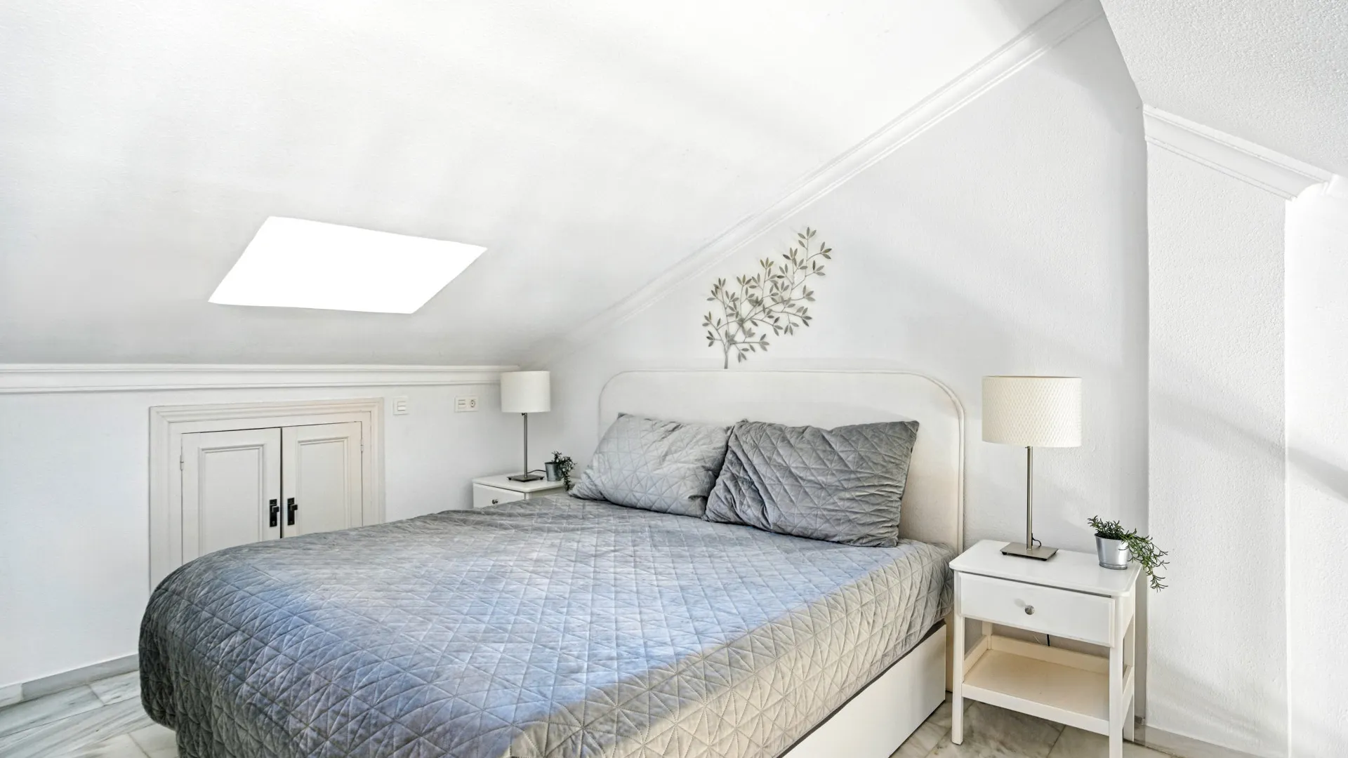 Atico duplex en venta en La Carolina de 2 dormitorios