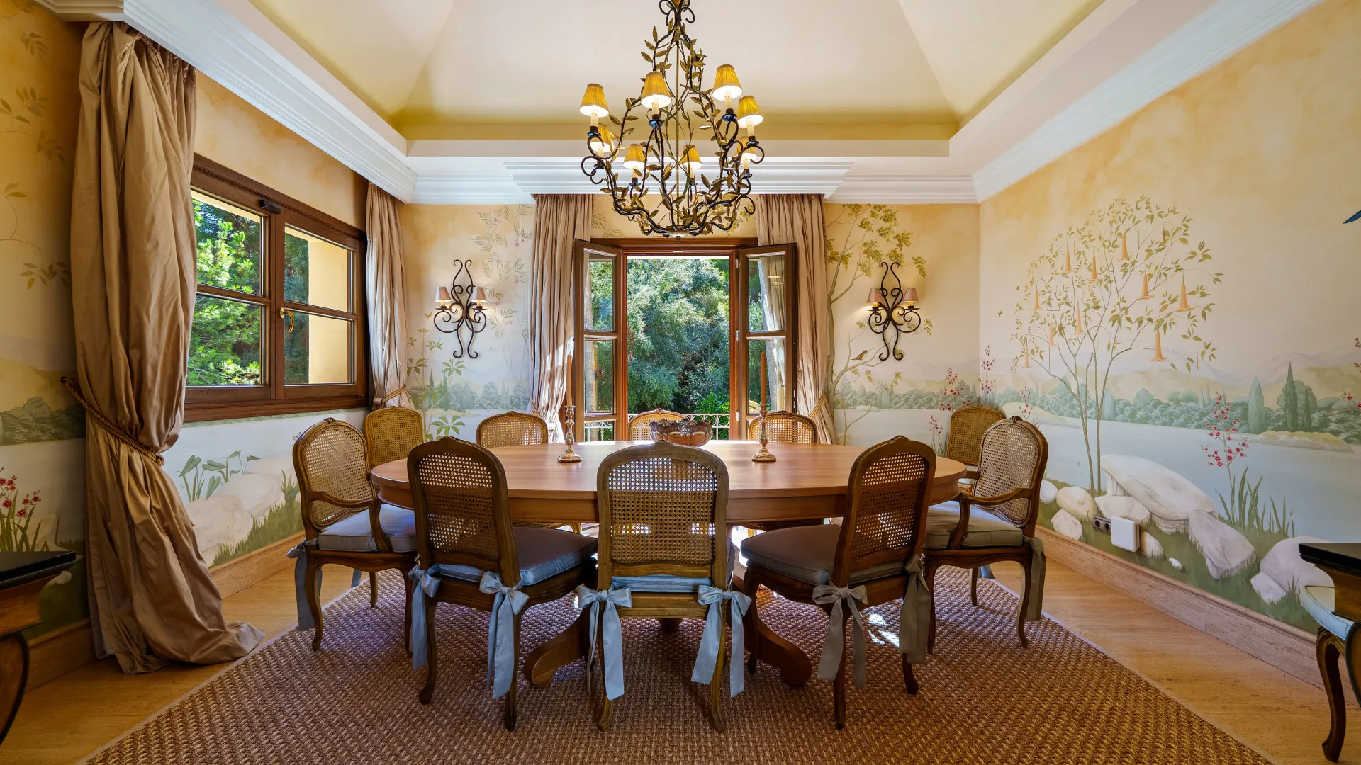 For sale Las Lomas del Marbella Club villa