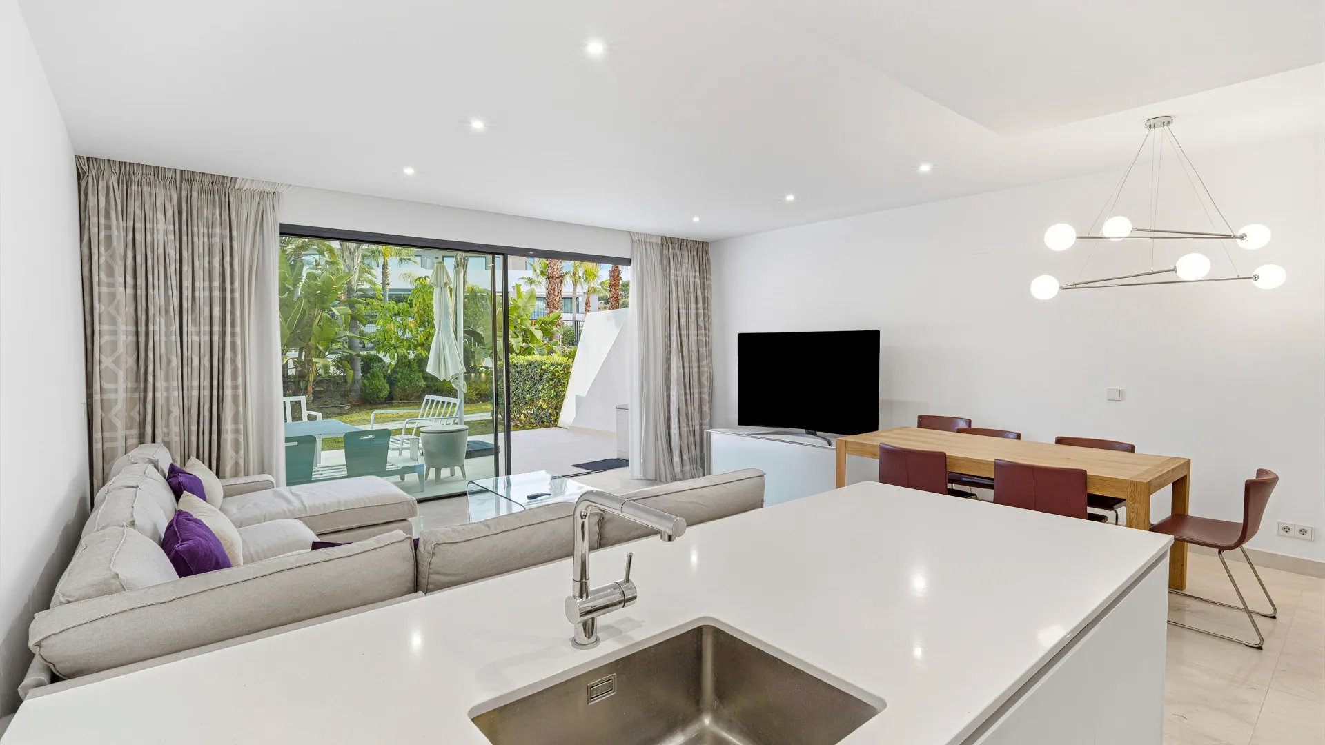 4 bedrooms town house in Cala de Mijas for sale