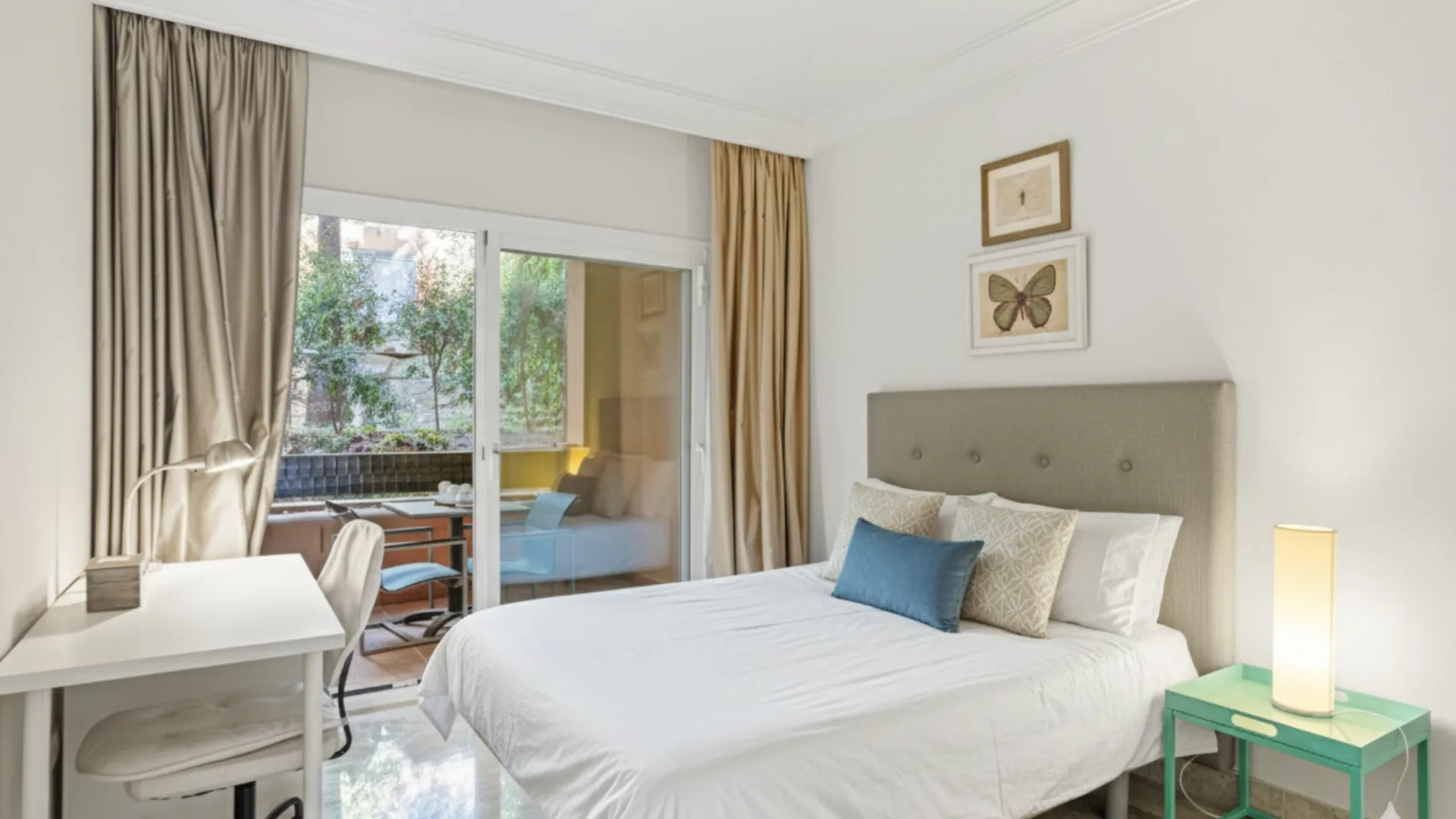 Se vende apartamento planta baja en Alminar de Marbella