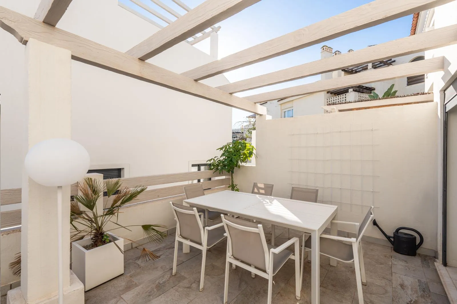 Adosado a la venta en Agra Residencial con 3 dormitorios