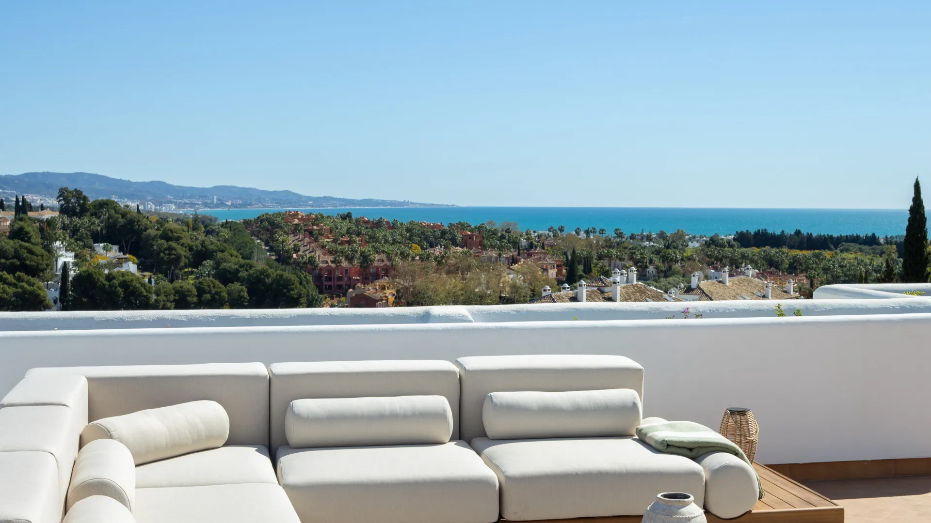 Jardines de Andalucia apartment for sale
