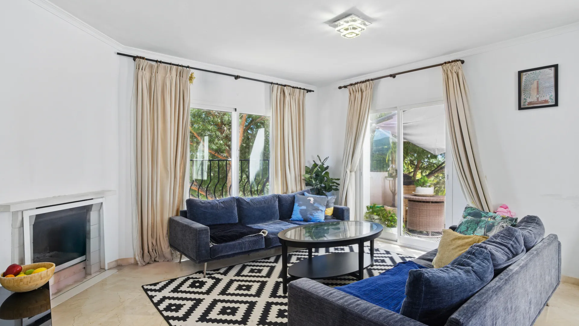 4 bedrooms duplex penthouse for sale in Los Pinos de Aloha