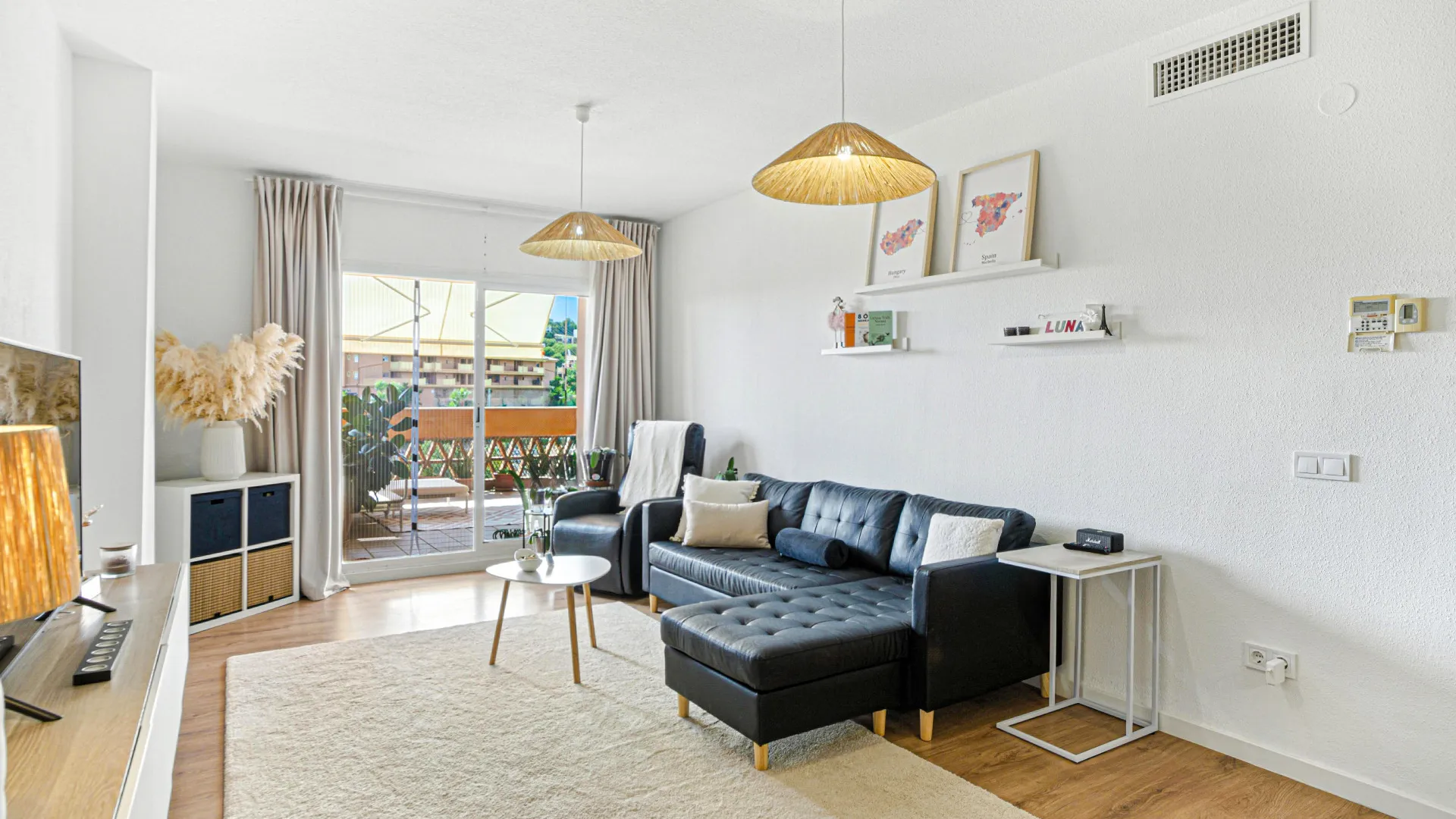 For sale apartment with 2 bedrooms in La Reserva de Marbella
