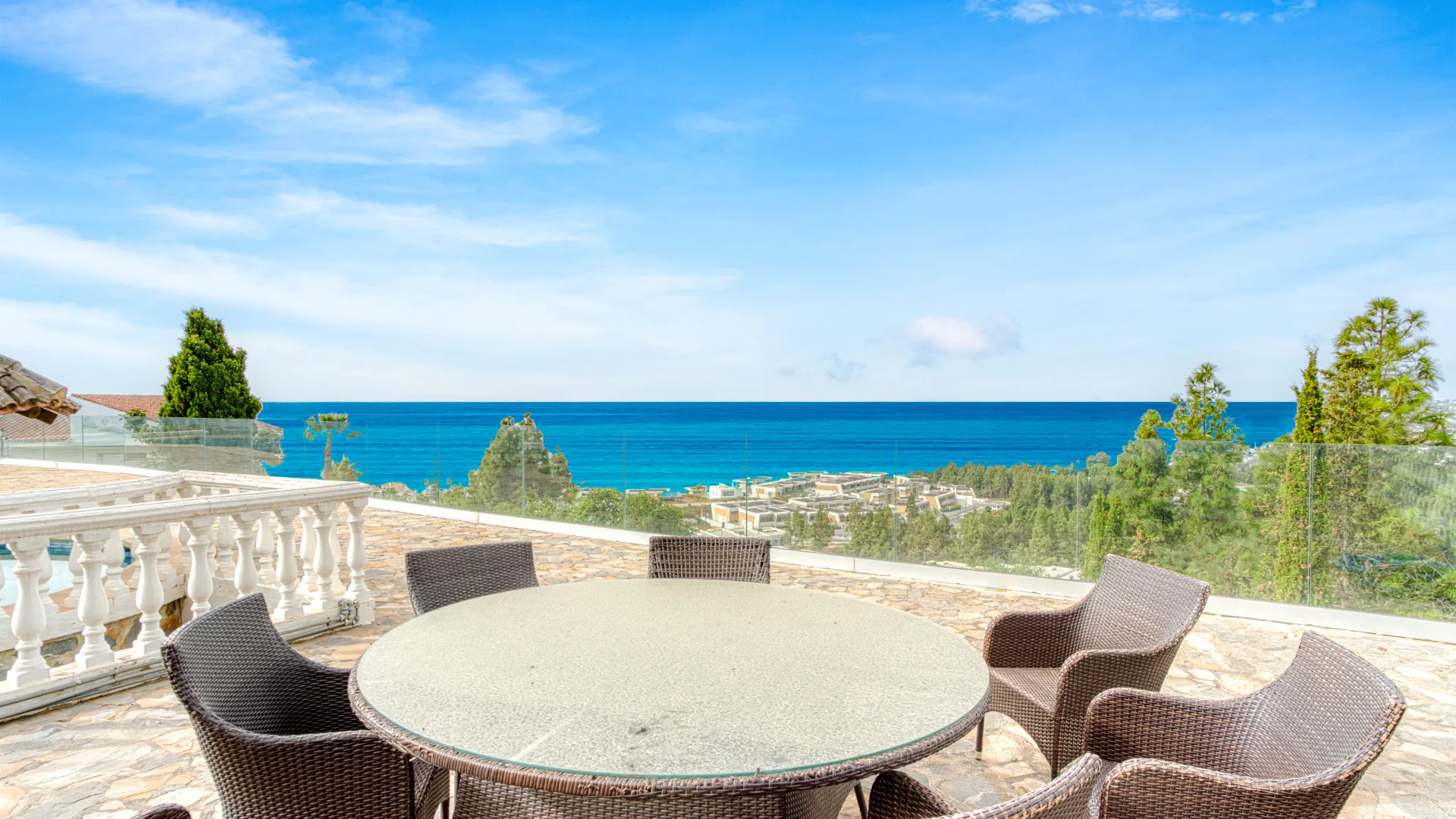 Villa en venta de 5 dormitorios en El Chaparral