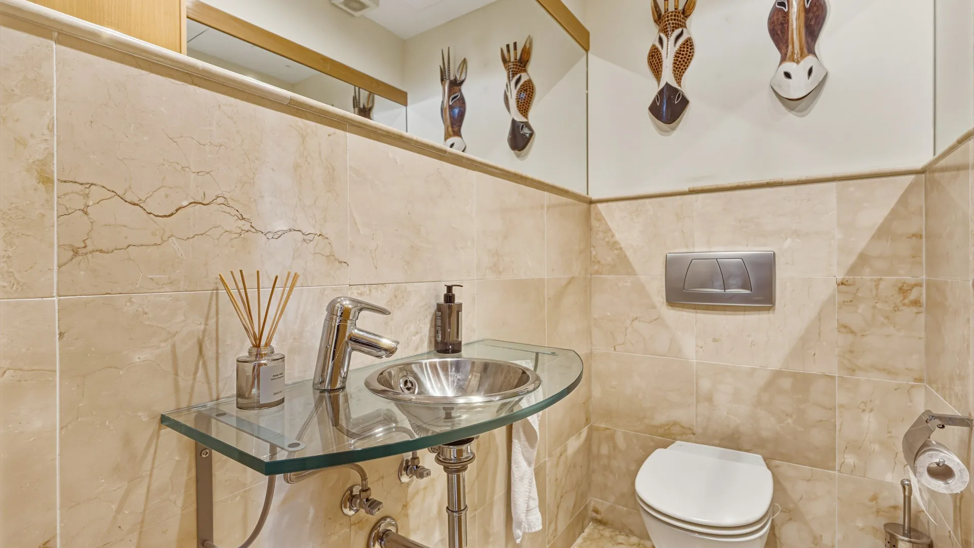 Ground floor apartment for sale in Lomas de los Monteros