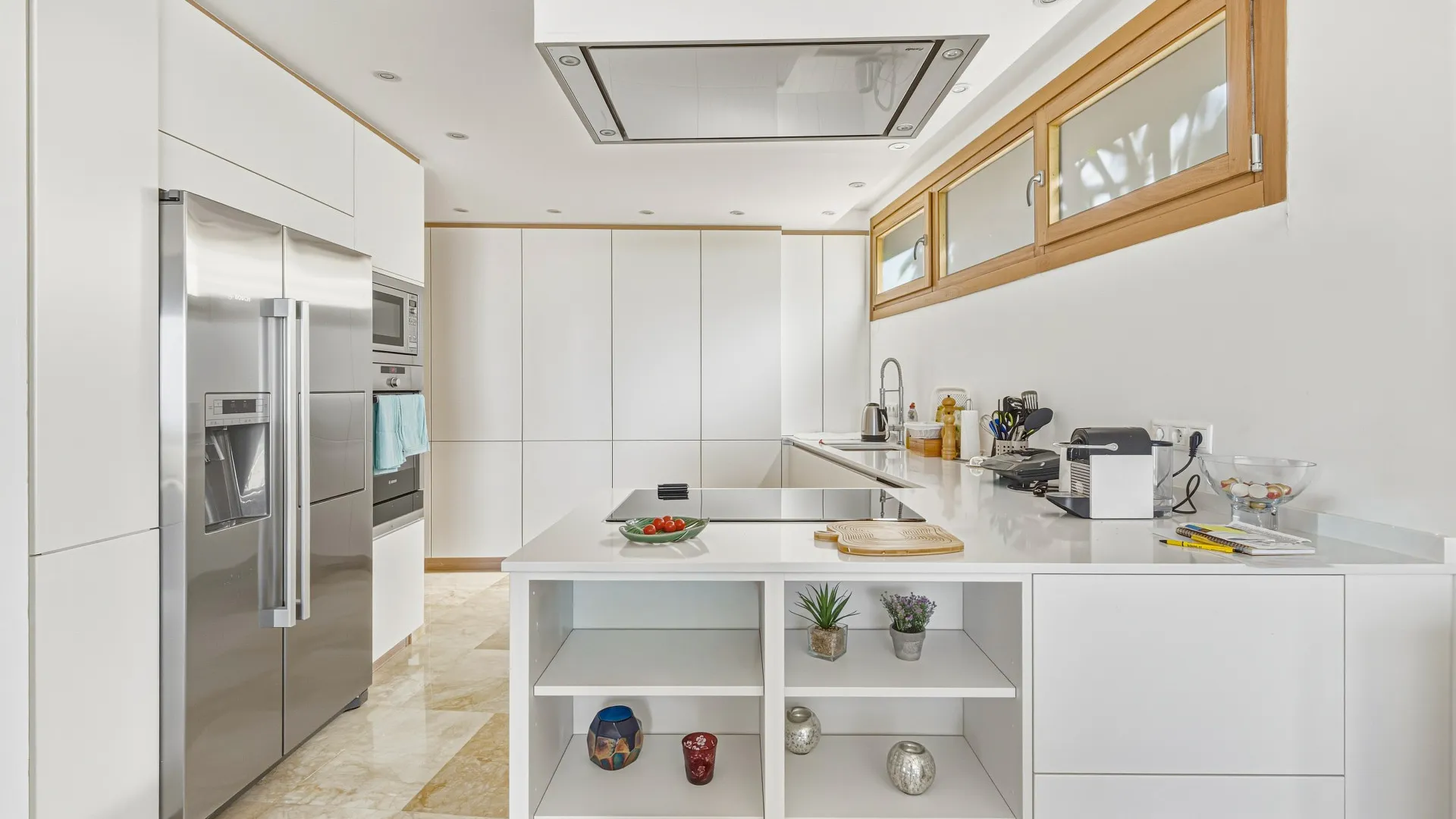 Ground floor apartment for sale in Lomas de los Monteros
